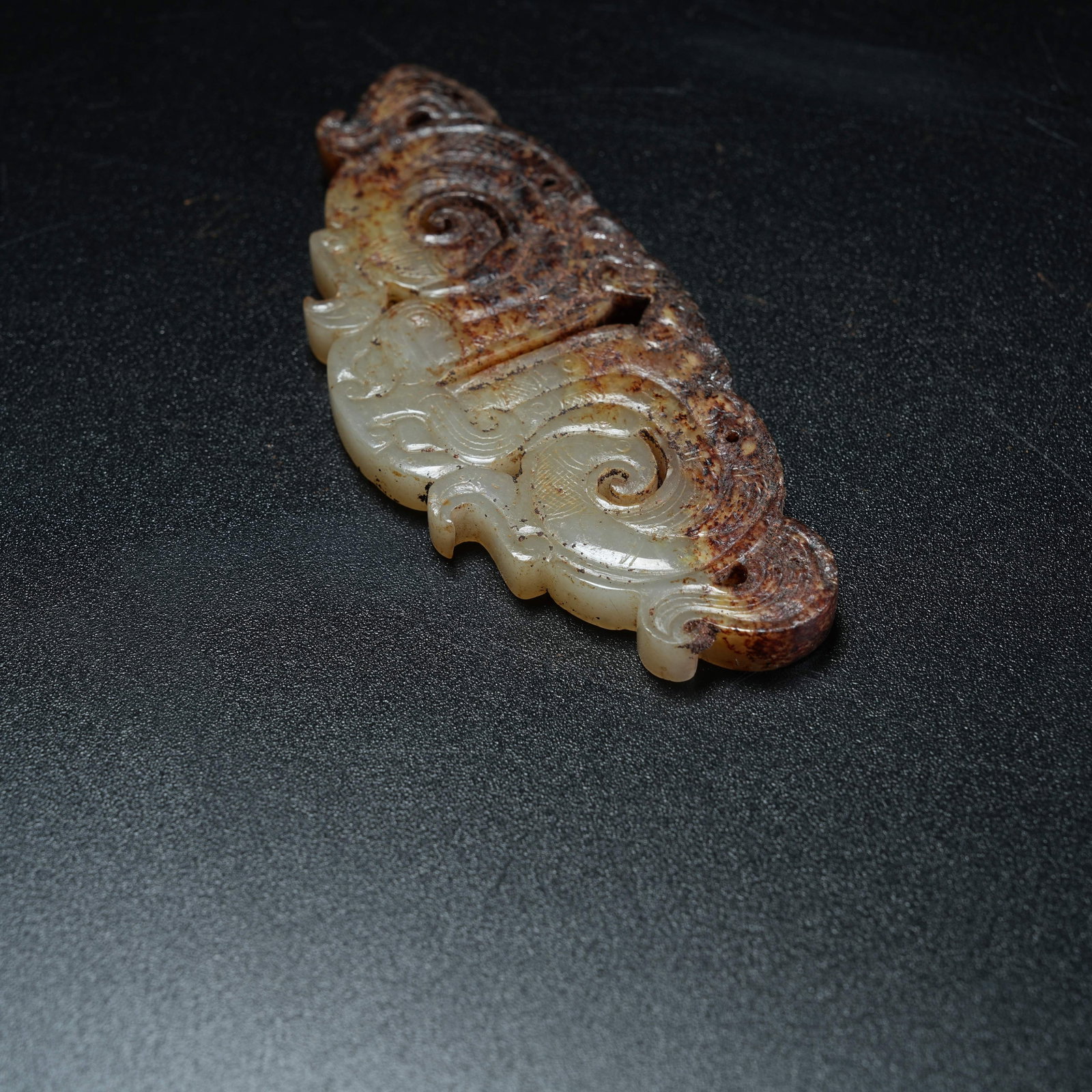 A ANCIENT JADE ASSEMBLED PENDANT WITH DRAGON PATTERN - 6