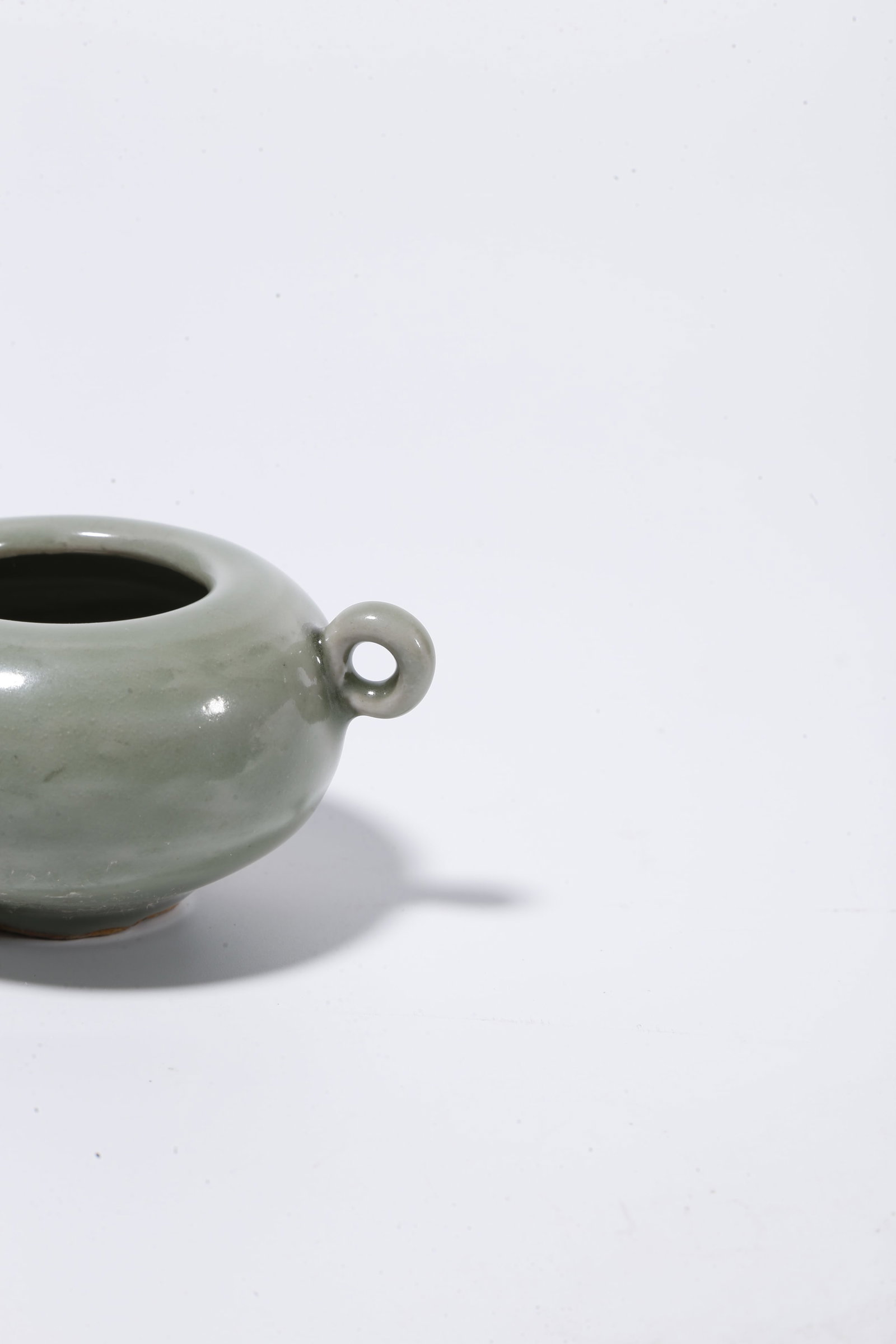 A LONGQUAN?KILN BIRD?FEEDER - 5
