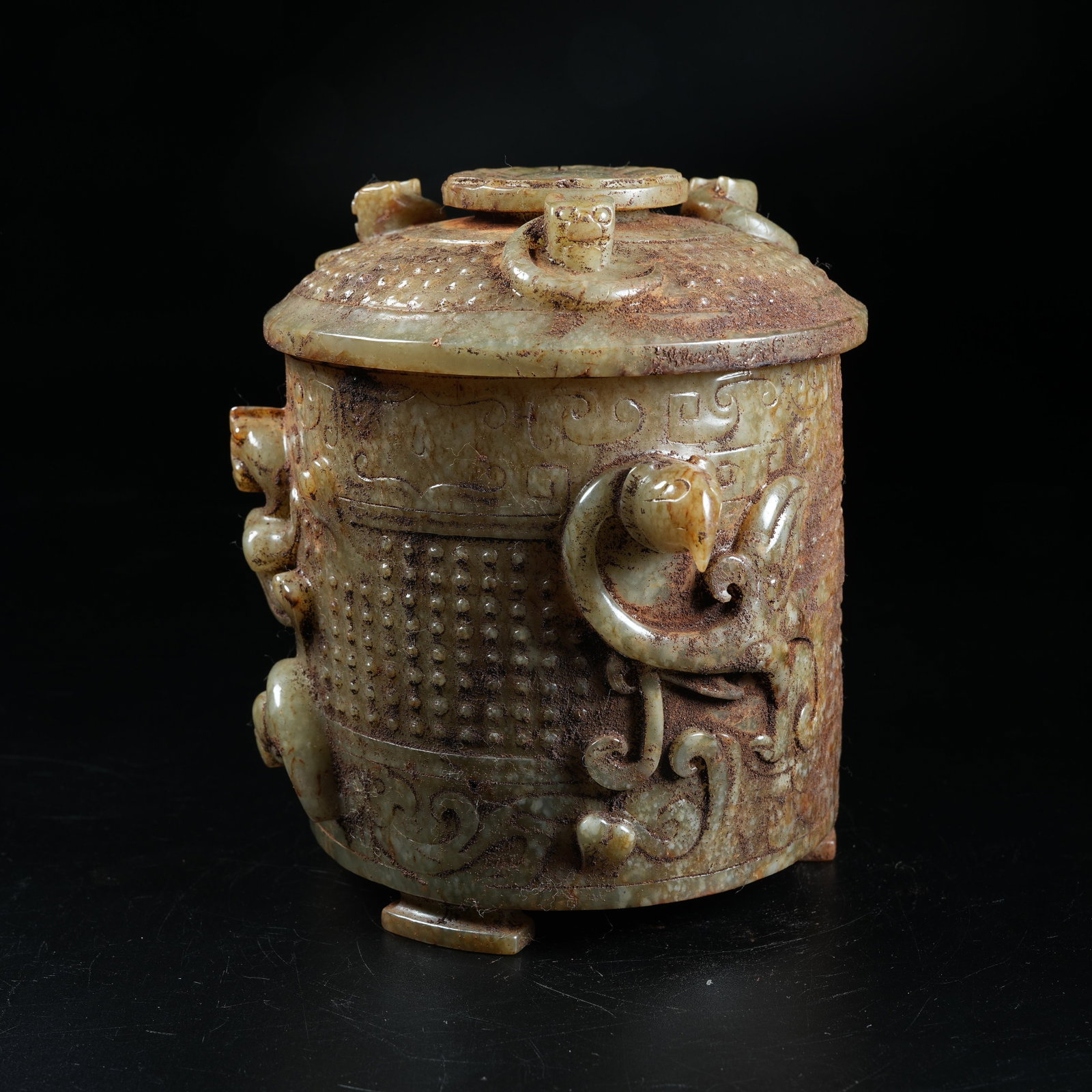 A ANCIENT JADE SLANTED CUP WITH PHOENIX PATTERN - 2