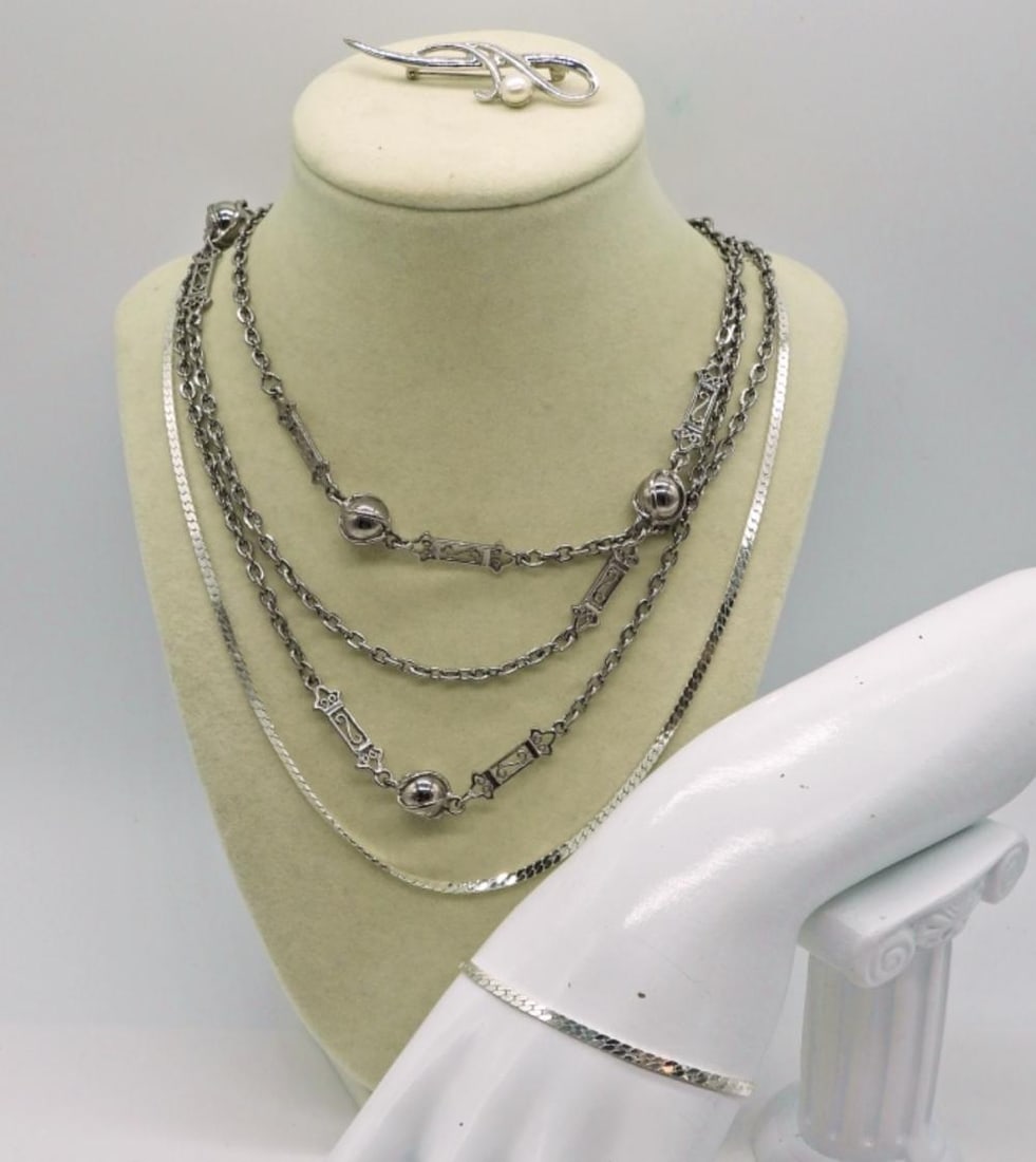 SILVER TONE FASHION NECKLACES & MORE: SILVER TONE FASHION NECKLACES & MORE