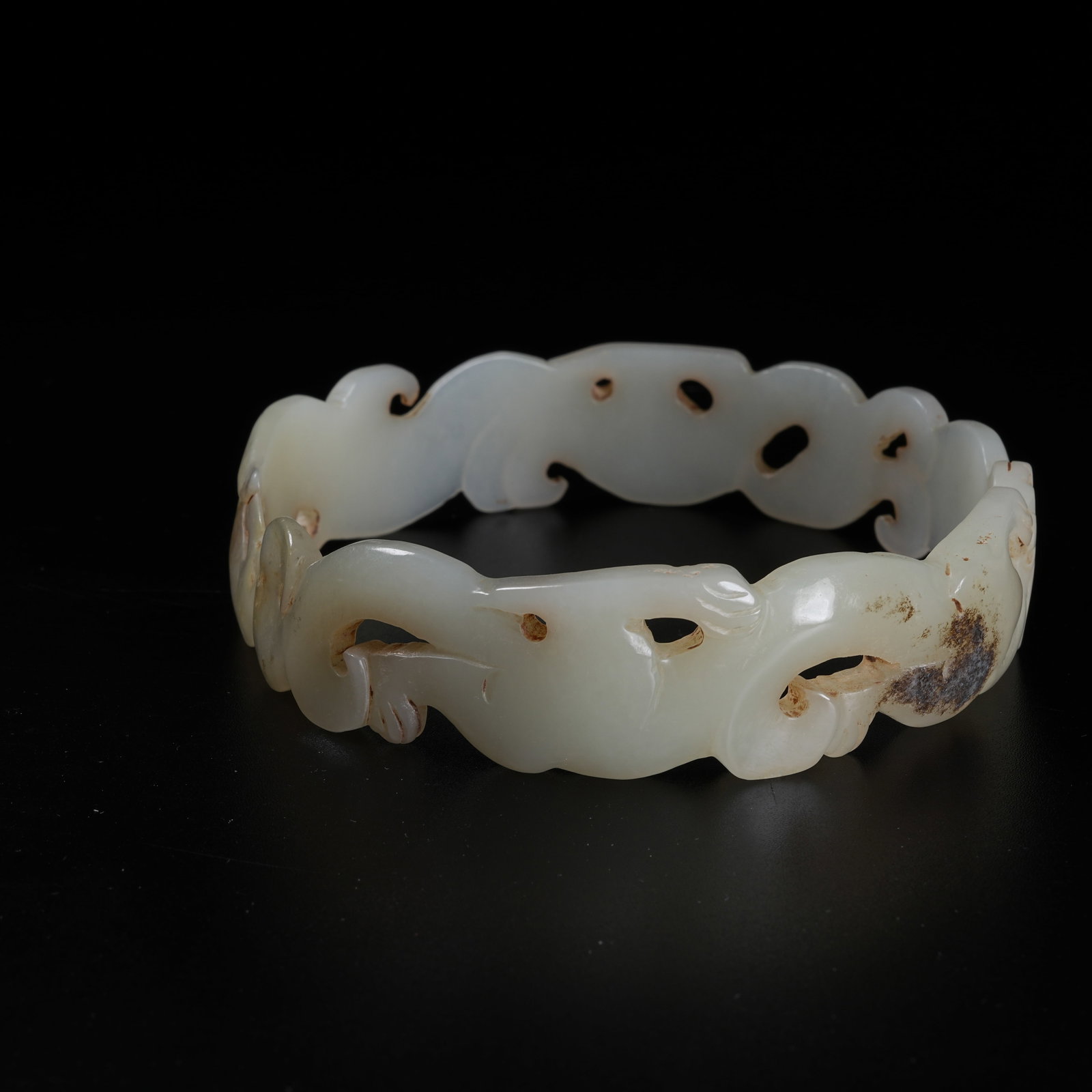 A ARCHAIC JADE BANGLE WITH BEAST PATTERN - 4