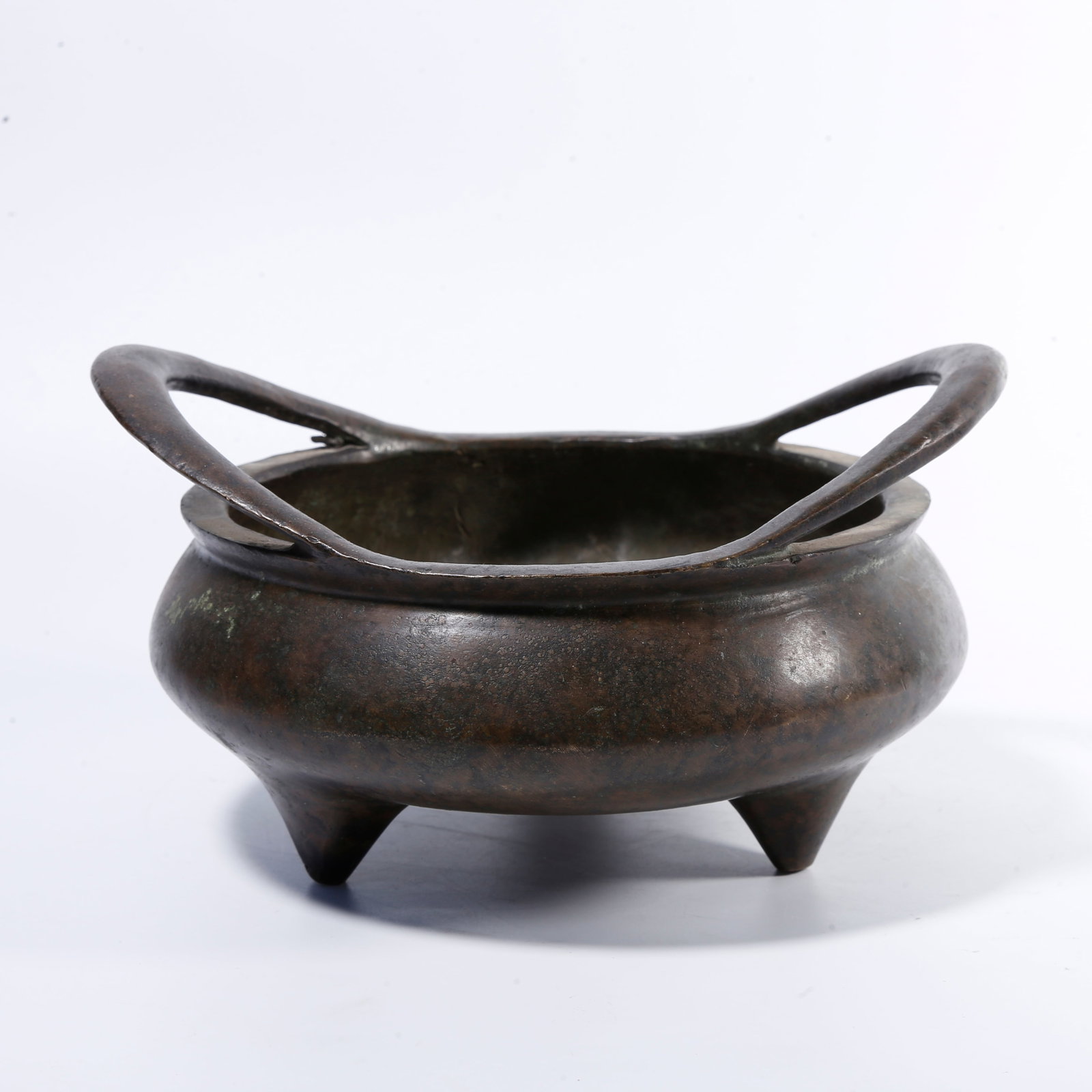A BRONZE DOUBLE?BRIDGE?EAR INCENSE CENSER (1 of 8)