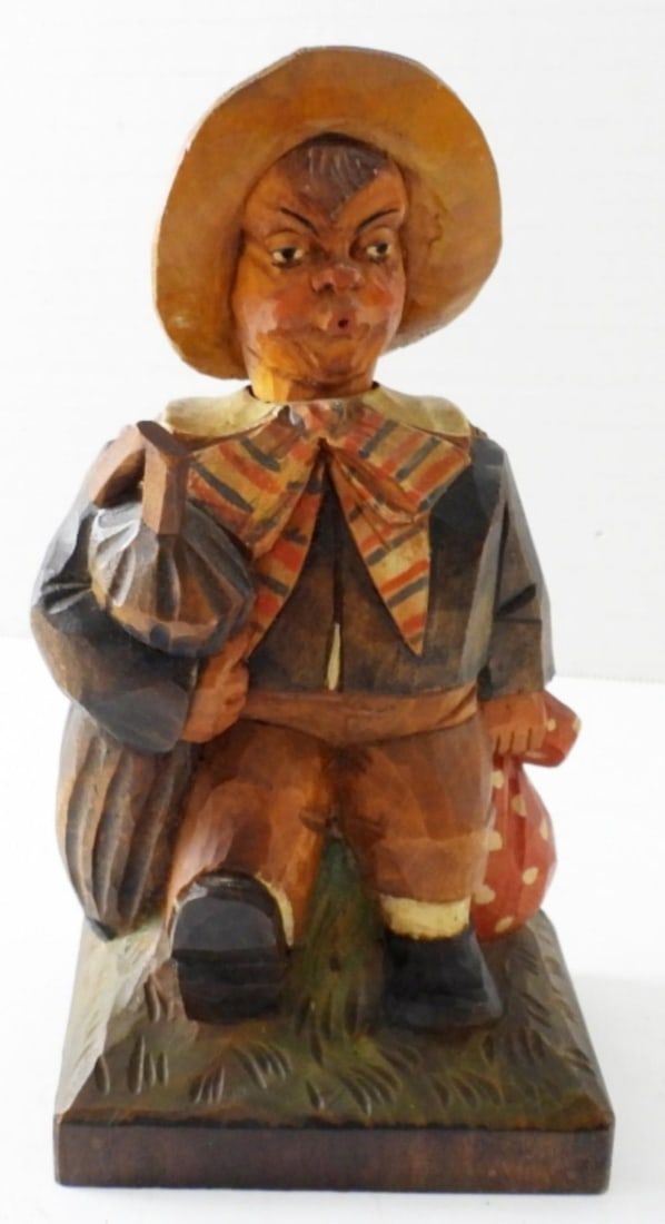 UNIQUE VINTAGE CARVED GERMAN WHISTLER: UNIQUE VINTAGE CARVED GERMAN WHISTLER