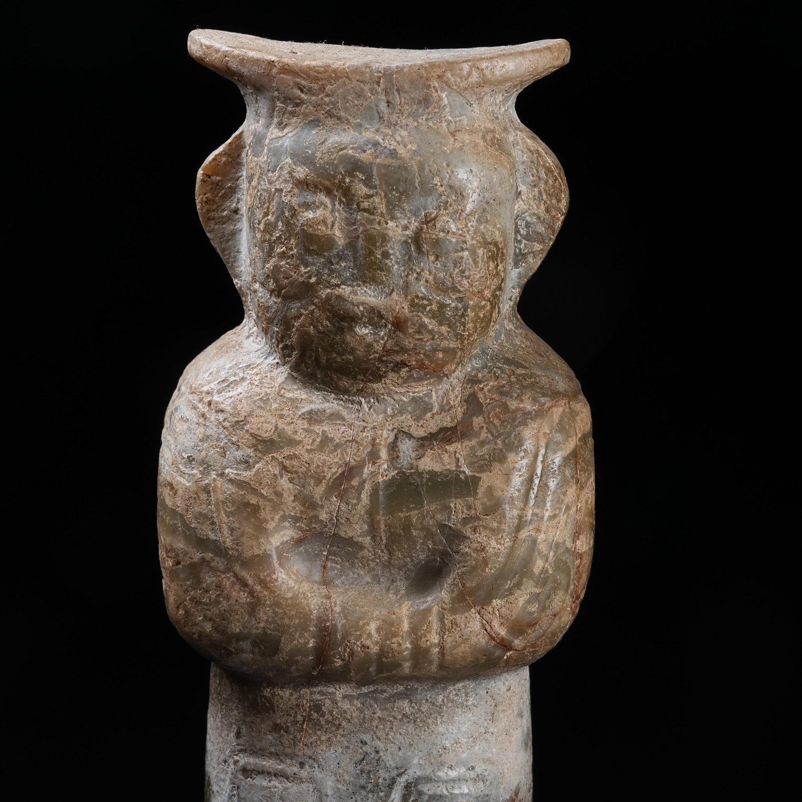 A STANDING ARCHAIC JADE DEITY STATUE - 2