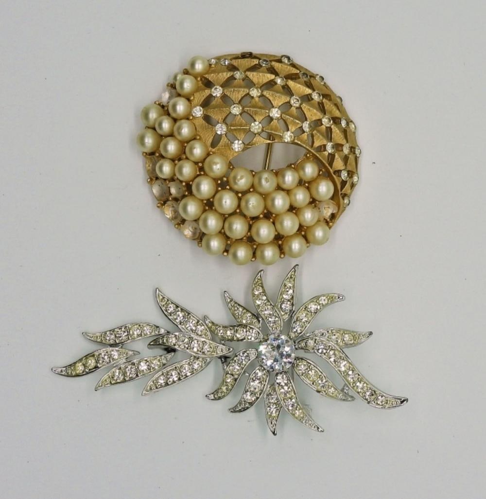 TRIFARI & S COVENTRY BROOCHES: TRIFARI & S COVENTRY BROOCHES