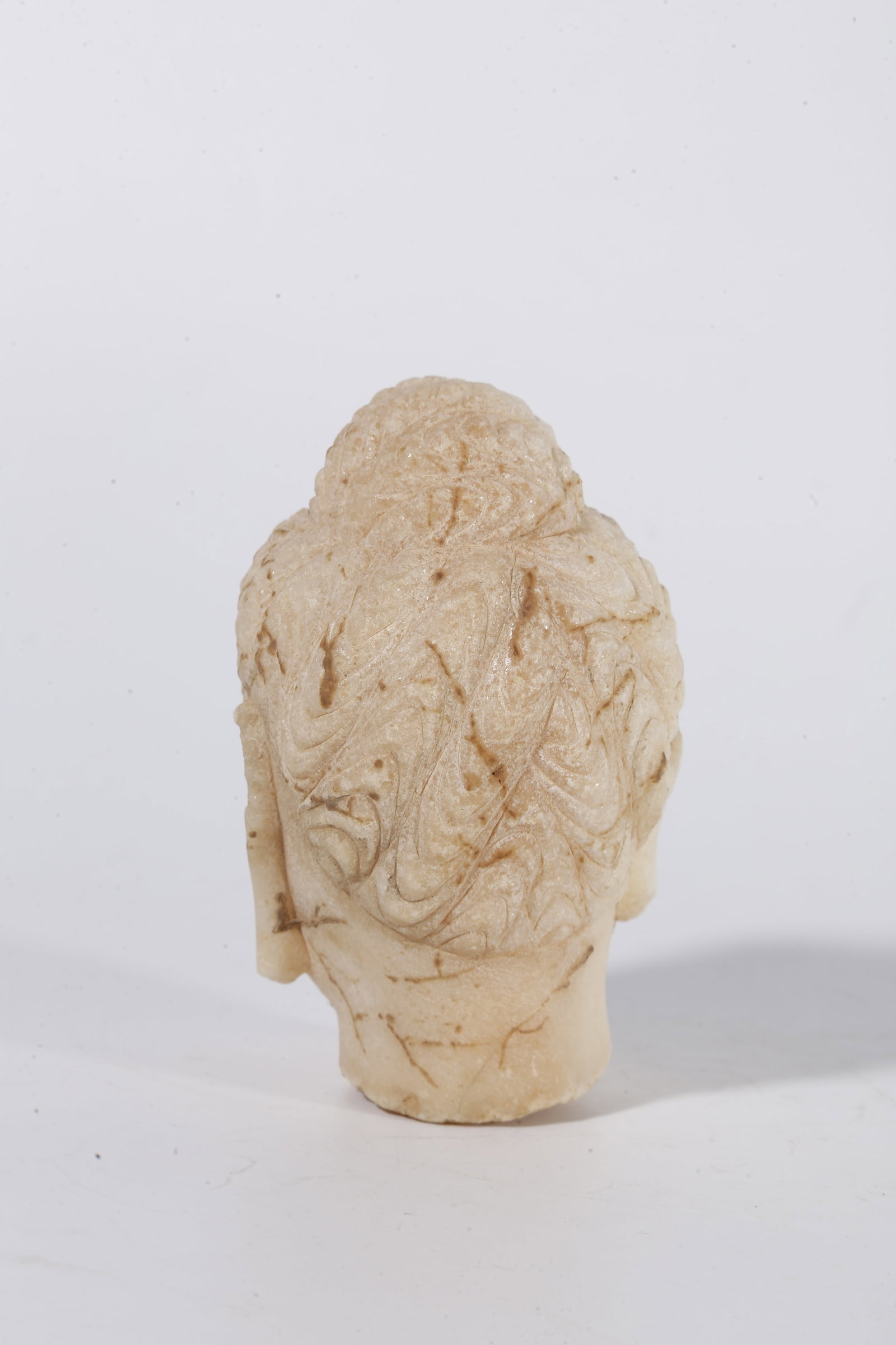A WHITE MARBLE BUDDHA HEAD (SET) - 4