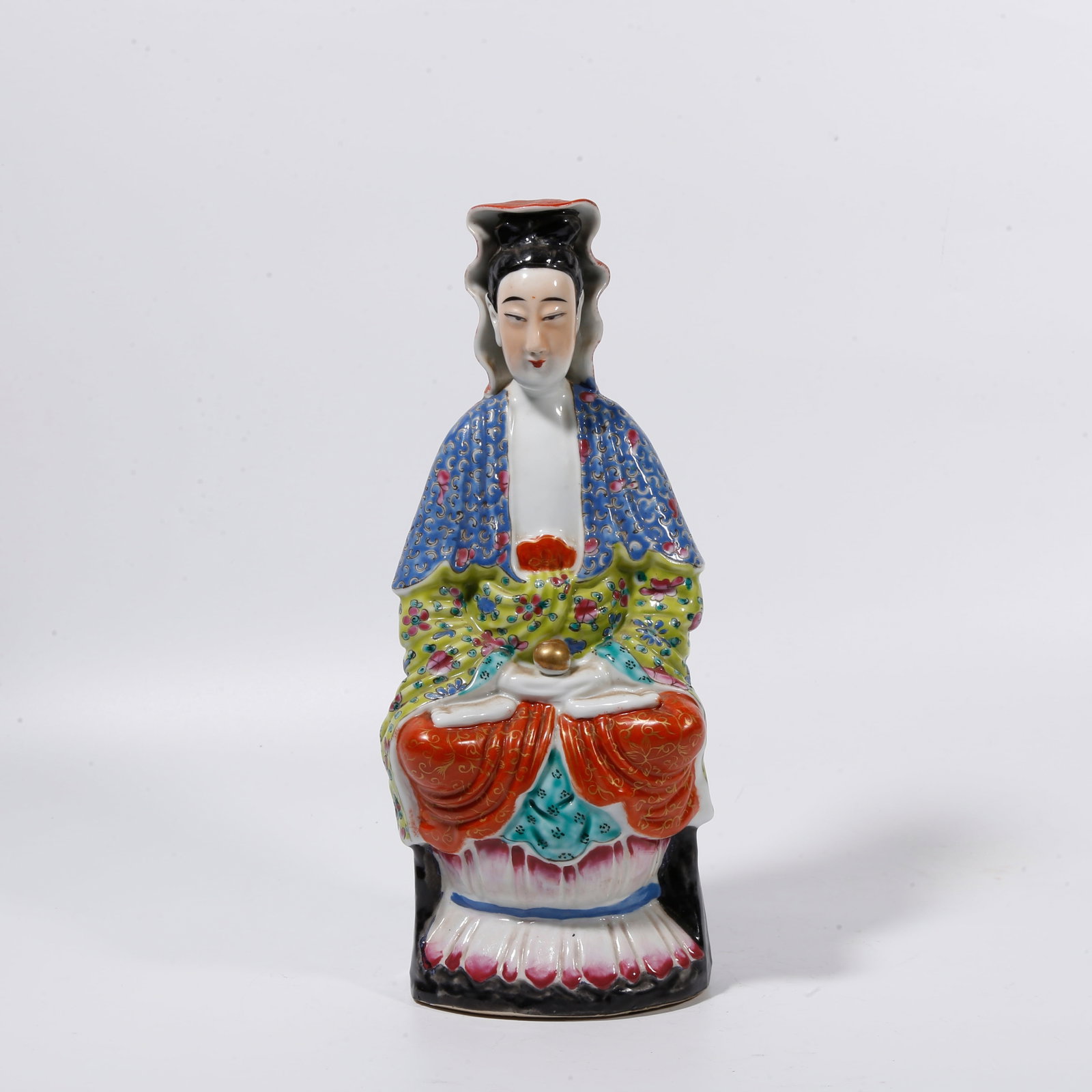 A FAMILLE?ROSE GUANYIN STATUE (1 of 9)