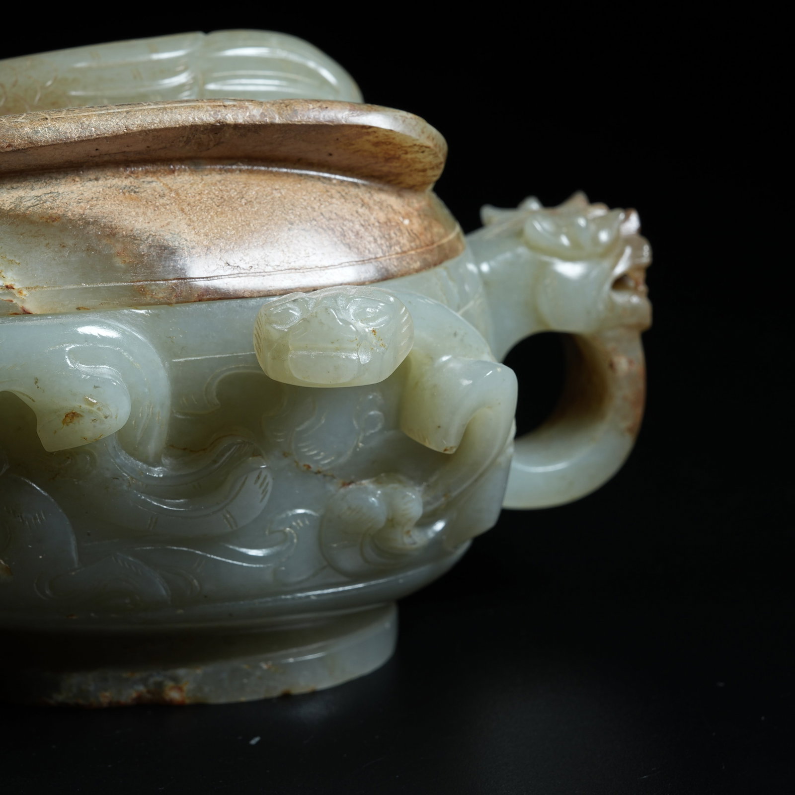 A ANCIENT JADE PHOENIX-SHAPED HANDLED POT - 2