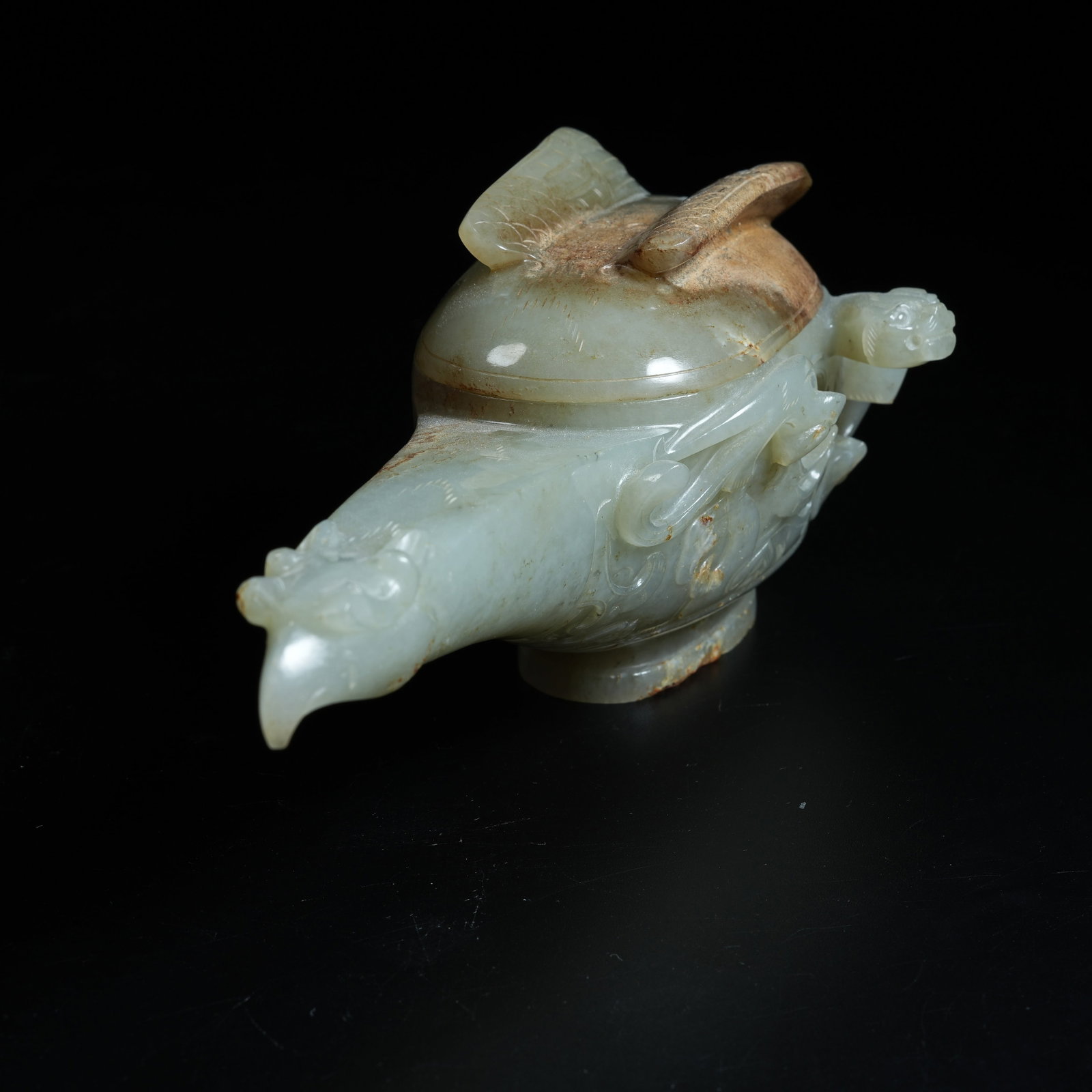 A ANCIENT JADE PHOENIX-SHAPED HANDLED POT - 4