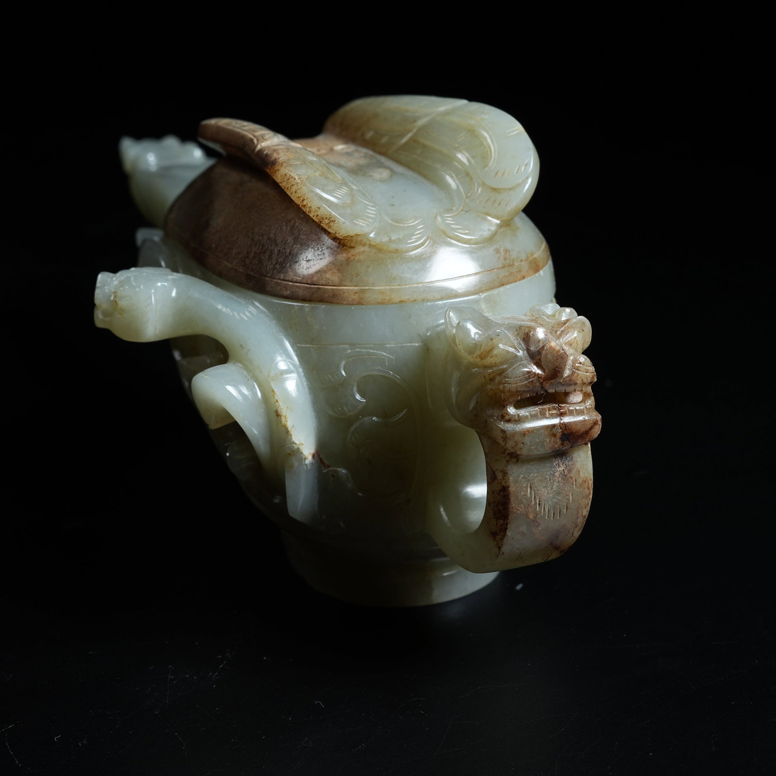 A ANCIENT JADE PHOENIX-SHAPED HANDLED POT - 6