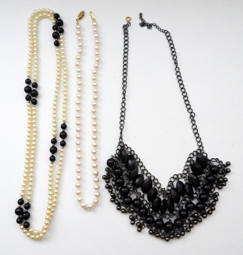 (3) VINTAGE FAUX PEARL & ONYX NECKLACES: (3) VINTAGE FAUX PEARL & ONYX NECKLACES