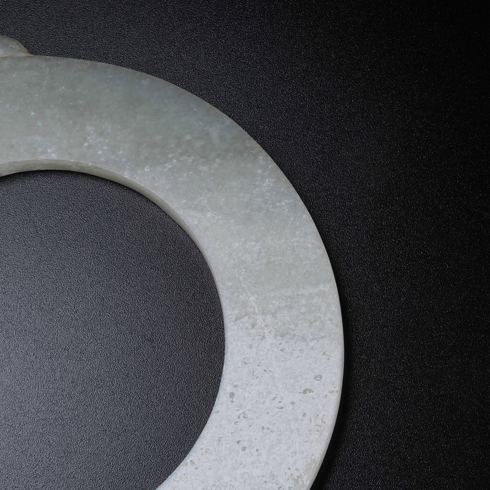 A ARCHAIC JADE OPENWORK BI - 5