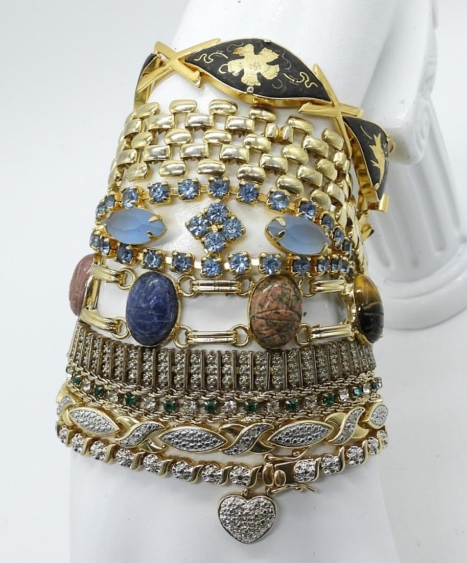 (12)GOLD TONE BRACELETS - 3
