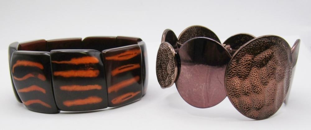 (2) STRETCH PANEL BRACELETS: (2) STRETCH PANEL BRACELETS