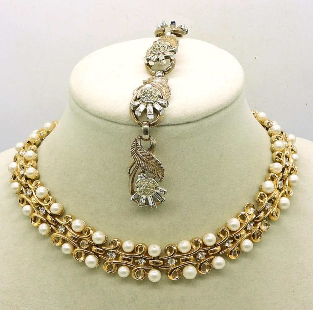 VINTAGE TRIFARI NECKLACE & BRACELET: VINTAGE TRIFARI NECKLACE & BRACELET