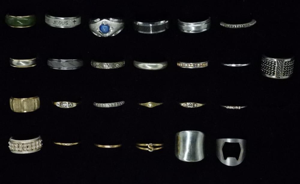 (25) FASHION RINGS-BANDS: (25) FASHION RINGS-BANDS