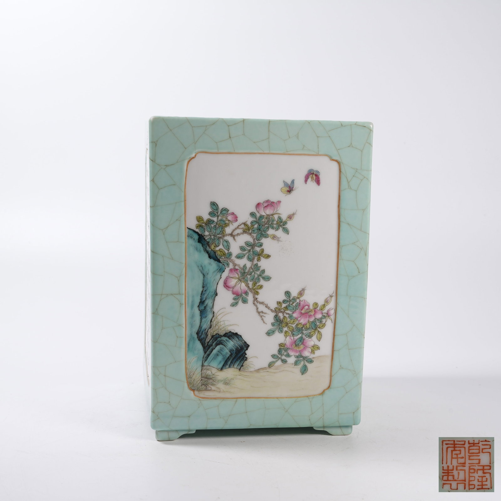 A SQUARE FAMILLE ROSE BRUSH POT WITH FLOWER AND BUTTERFLY PATTERN: Square Famille Rose Brush Pot with Flower and Butterfly Pattern