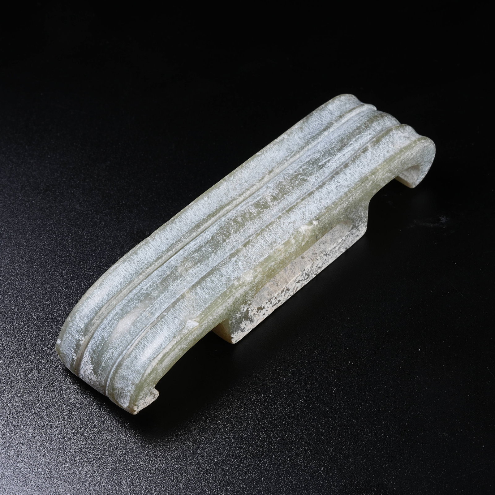 A ARCHAIC JADE BELT ORNAMENT: Archaic Jade Belt Ornament