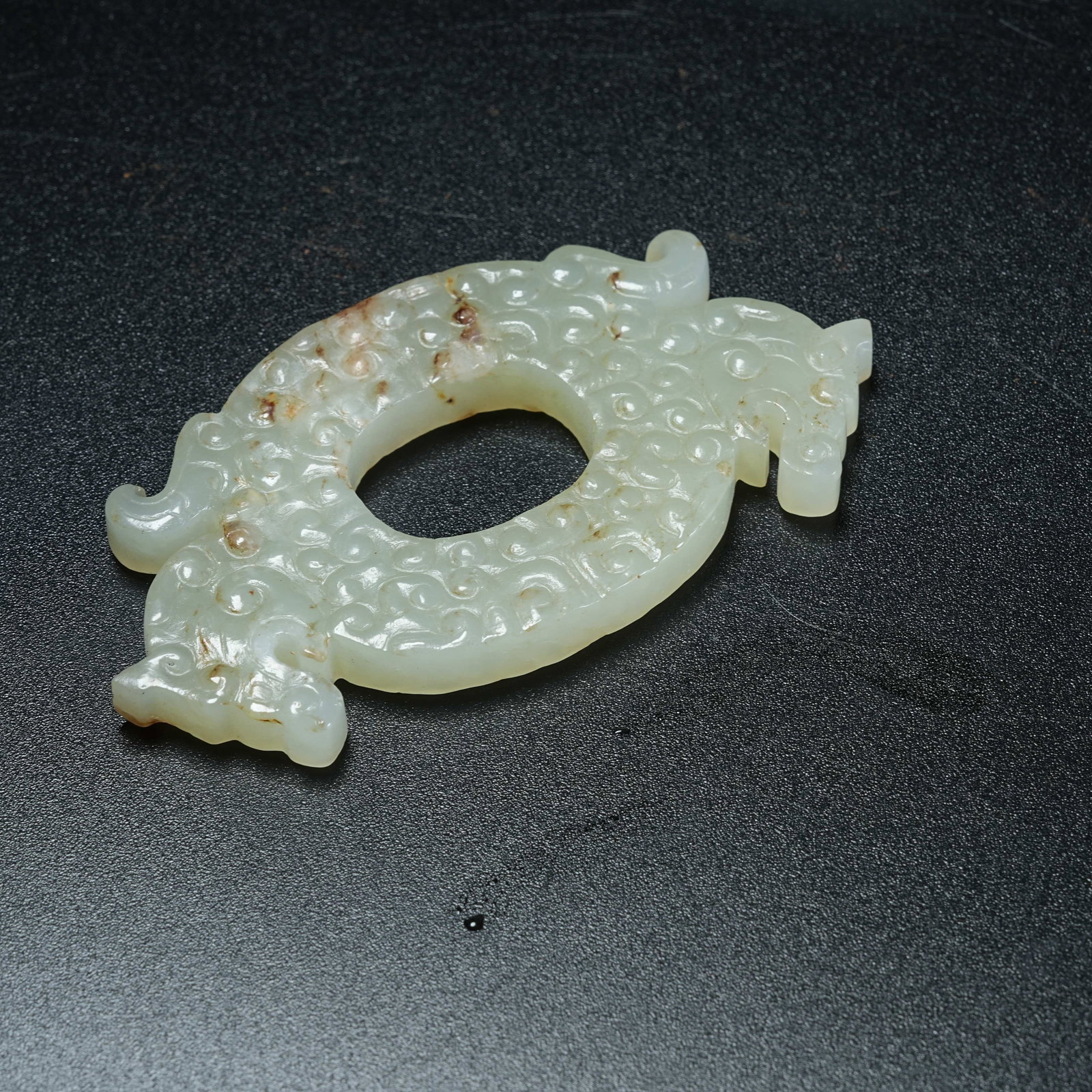 A ANCIENT JADE PENDANT WITH BEAST PATTERN - 6