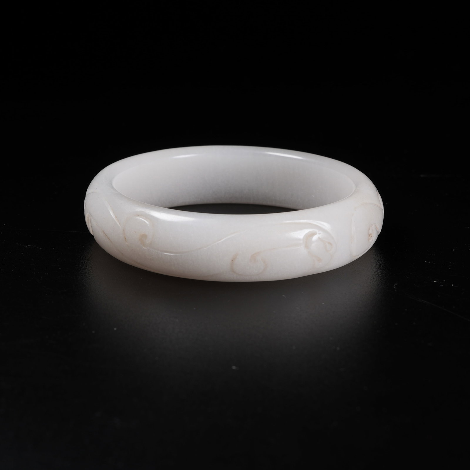 A HETIAN JADE BANGLE - 2