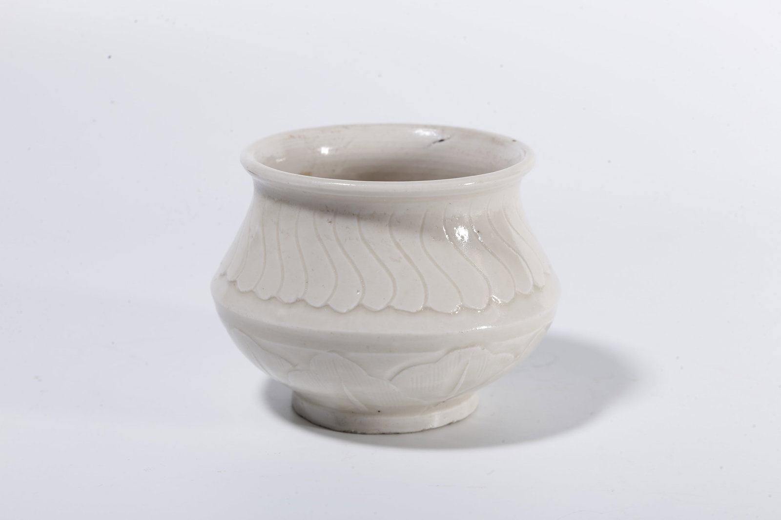 A DING WARE JAR WITH LOTUS PATTERN - 2