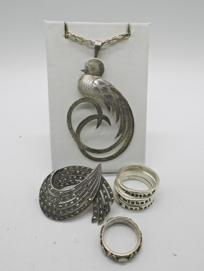 GUATAMALA QUESTZAQL NECKLACE 925: GUATAMALA QUESTZAQL NECKLACE 925