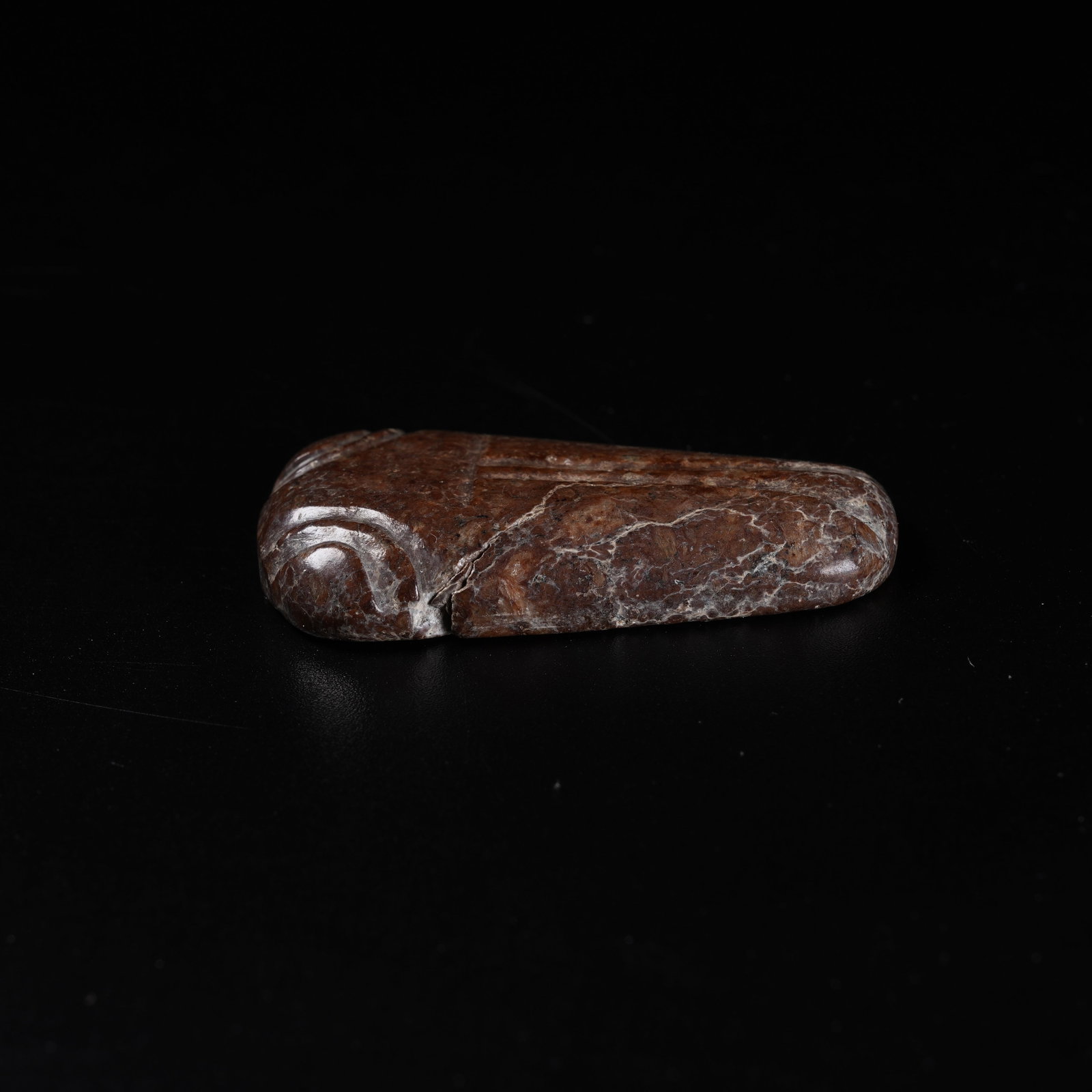 A ANCIENT JADE CICADA - 4