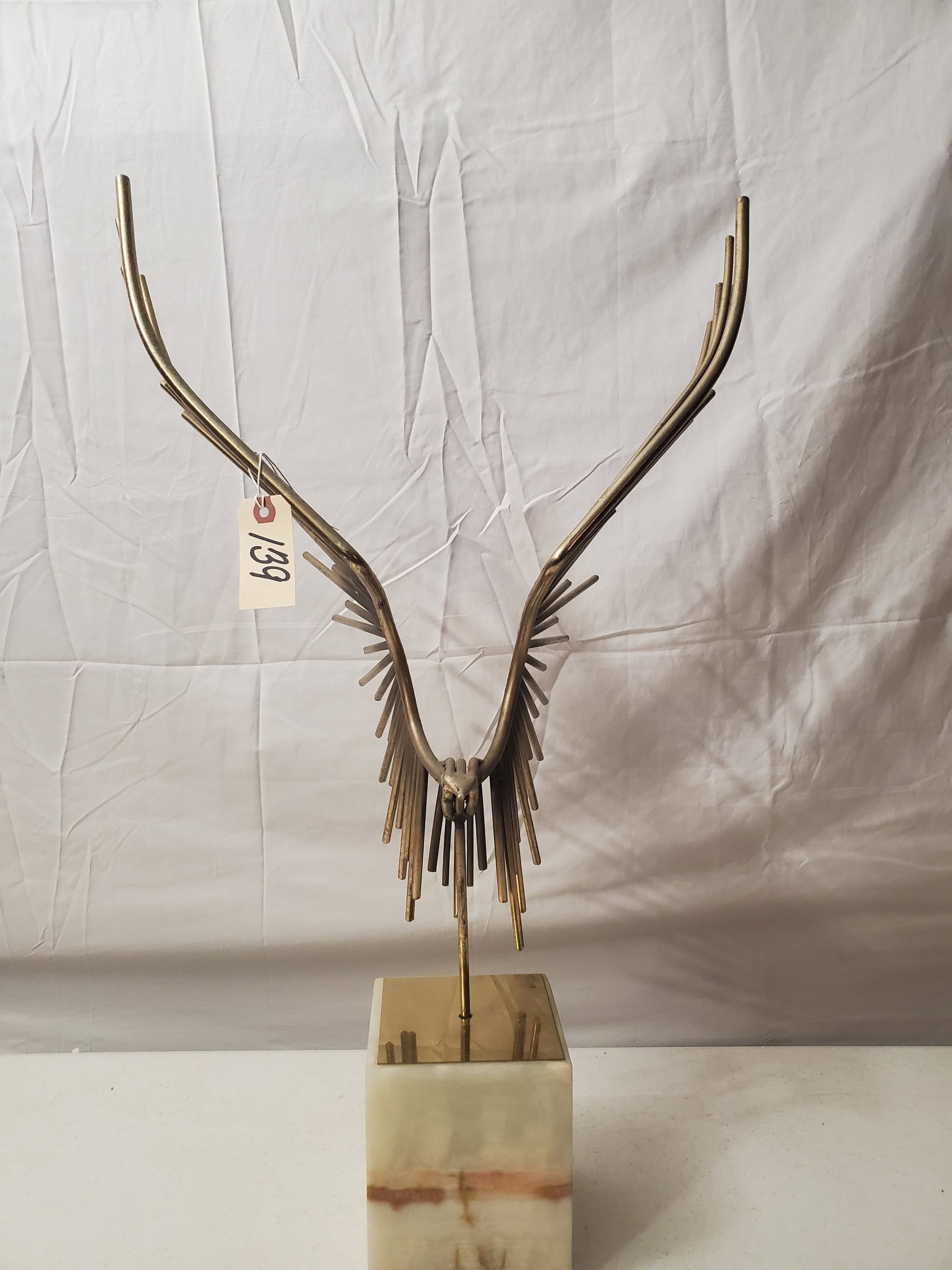 MODERN ARTIST SIGNED CURTIS JERE 1977 BIRD IN FLIGHT BRASS SCULPTURE WITH ONYX OR MARBLE BASE (1 of 11)