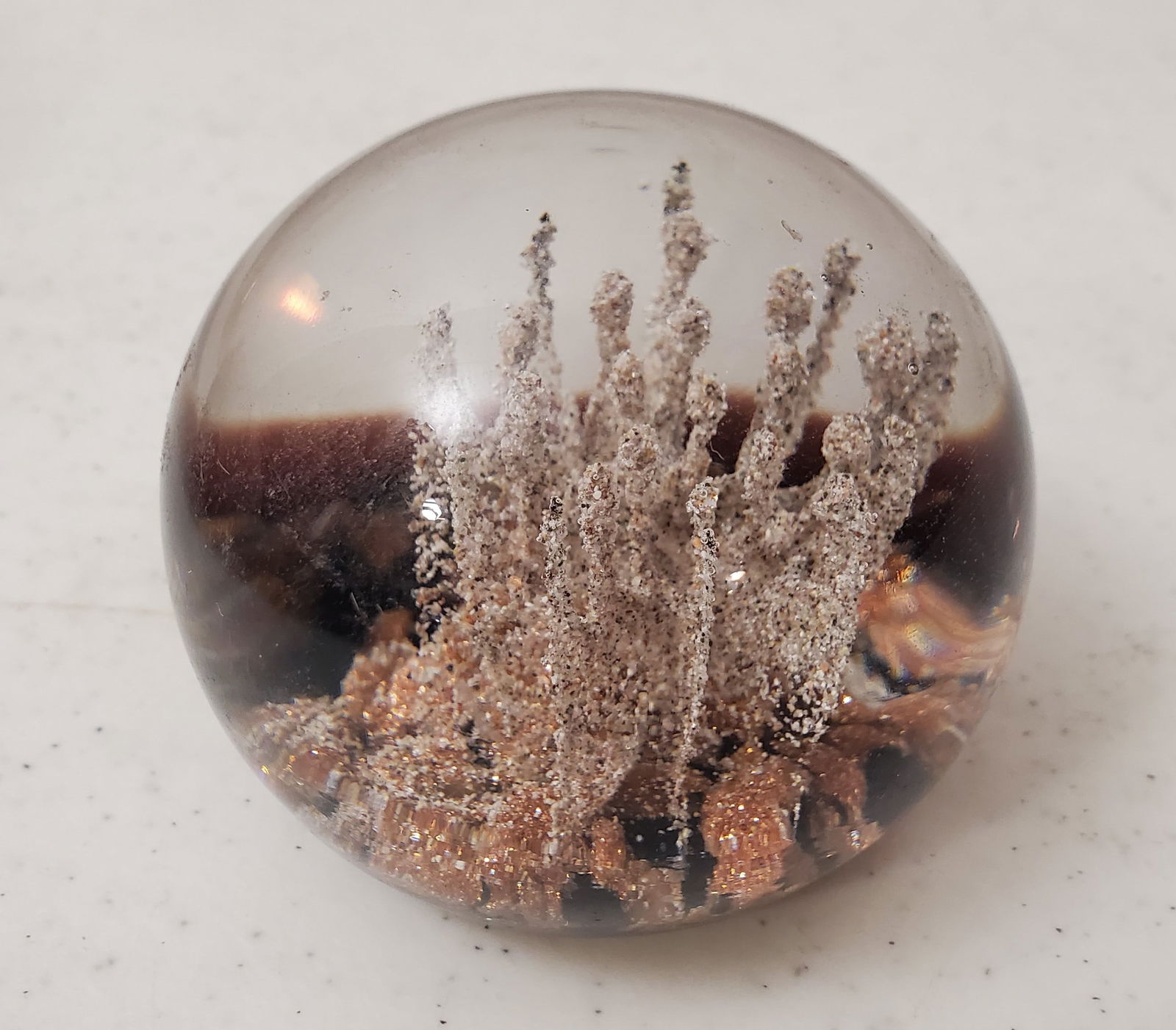 3 DECORATIVE PAPERWEIGHTS - 8