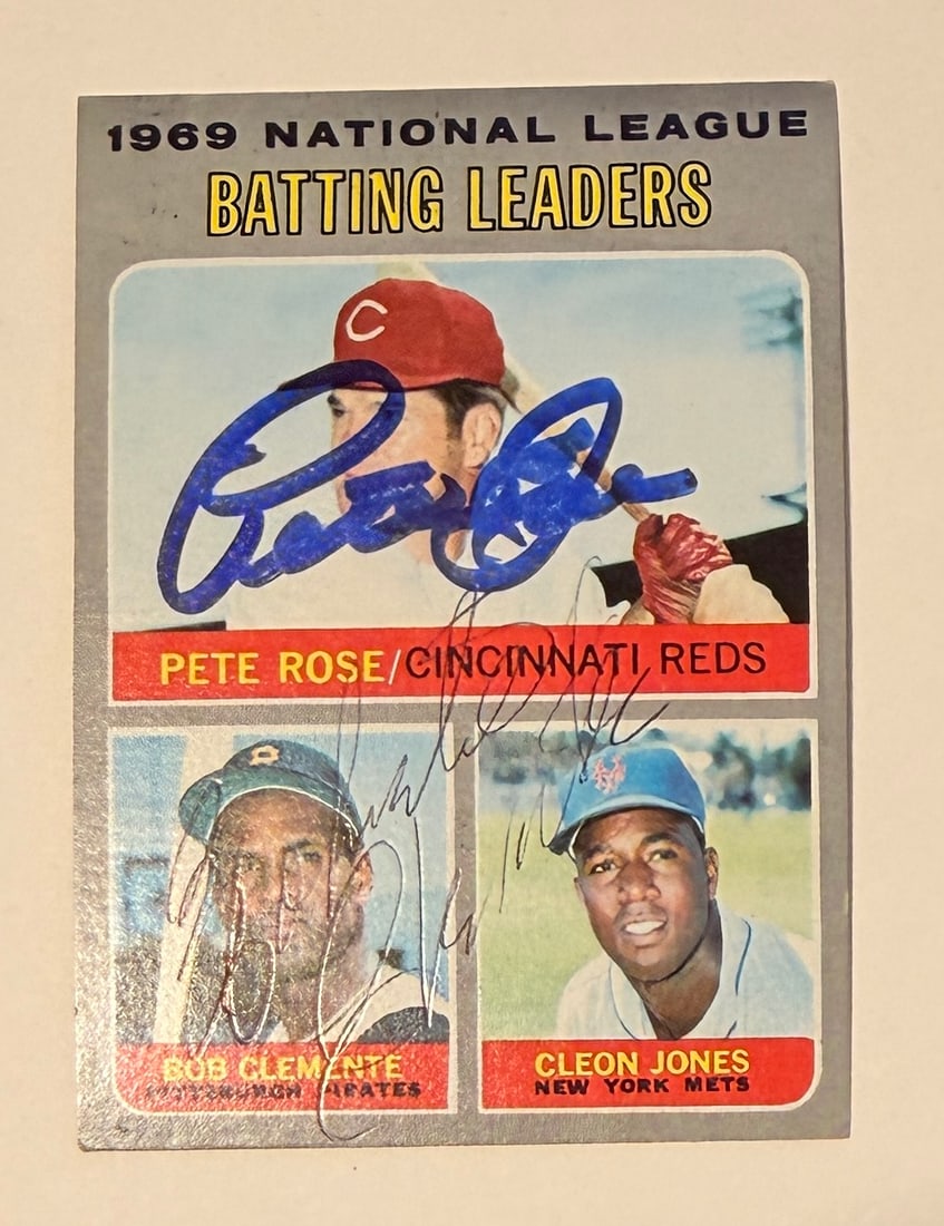 Pete Rose Roberto Clemente AUTOGRAPHED Card: We have a collection of signed cards in. The collector,Collected everything from balls to cards to whatever. He has over 3000 signed cards and cuts. No COA'S But we fully guarantee these cards.