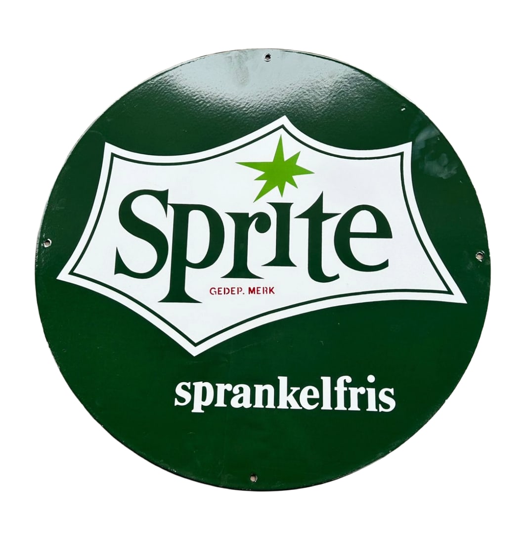 25" Contemporary Sprite spankeltris round Porcelain Sign. 2 sided. soda pop: 25" Sprite spankeltris round porcelain sign. 2 sided. Soda Pop advertising. Excellent quality. Vibrant colors. Heavy gauge metal. The porcelain is fired at 850 degrees. Free Worldwide shipping. Sign w