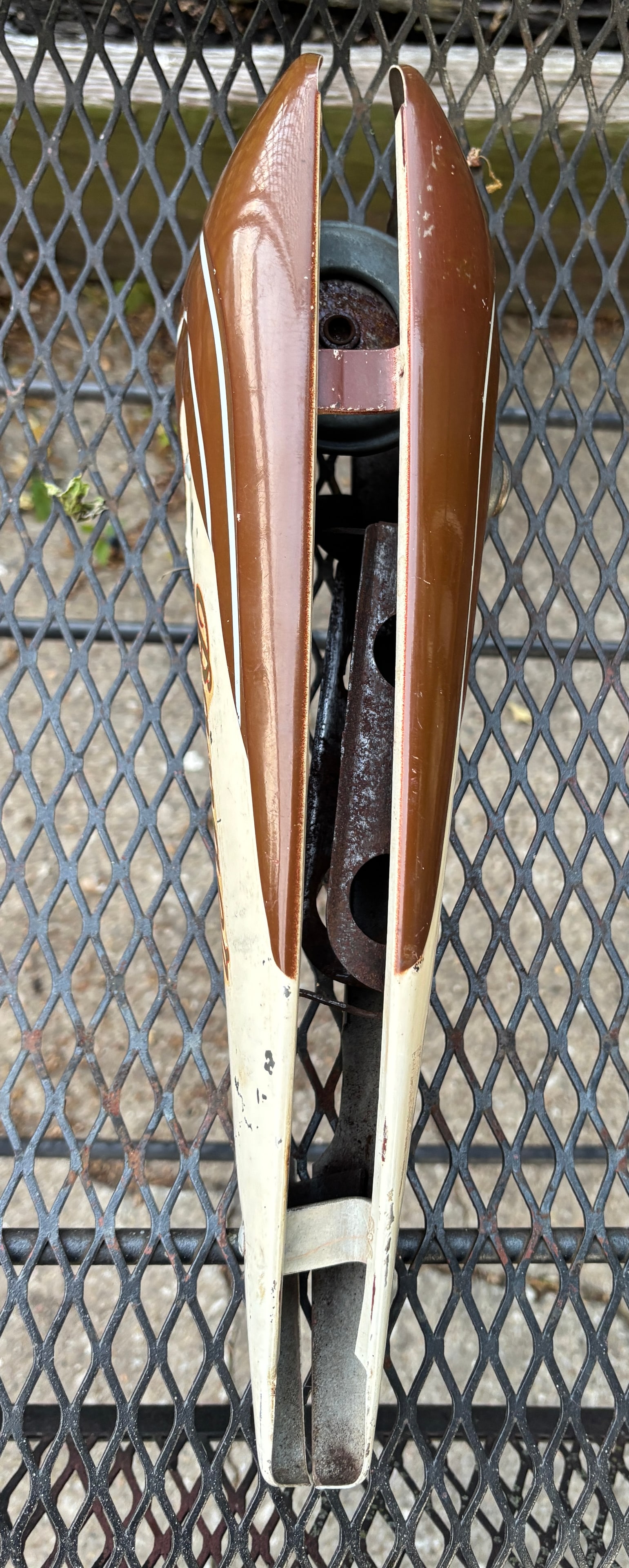 Prewar Ranger Bicycle Horn Tank - 3