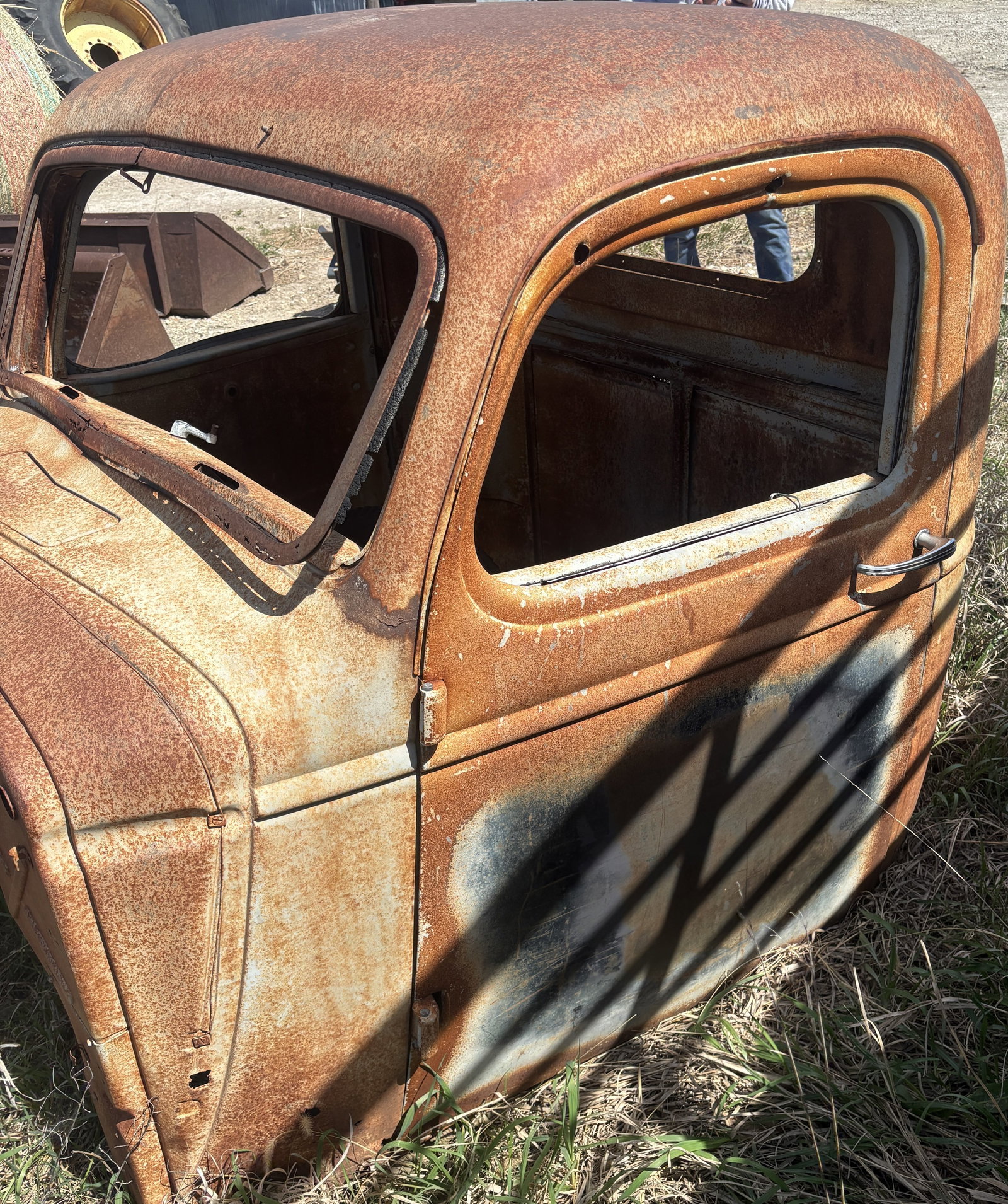 1940s Ford Truck Cab 2 Doors Rat Rod - 4
