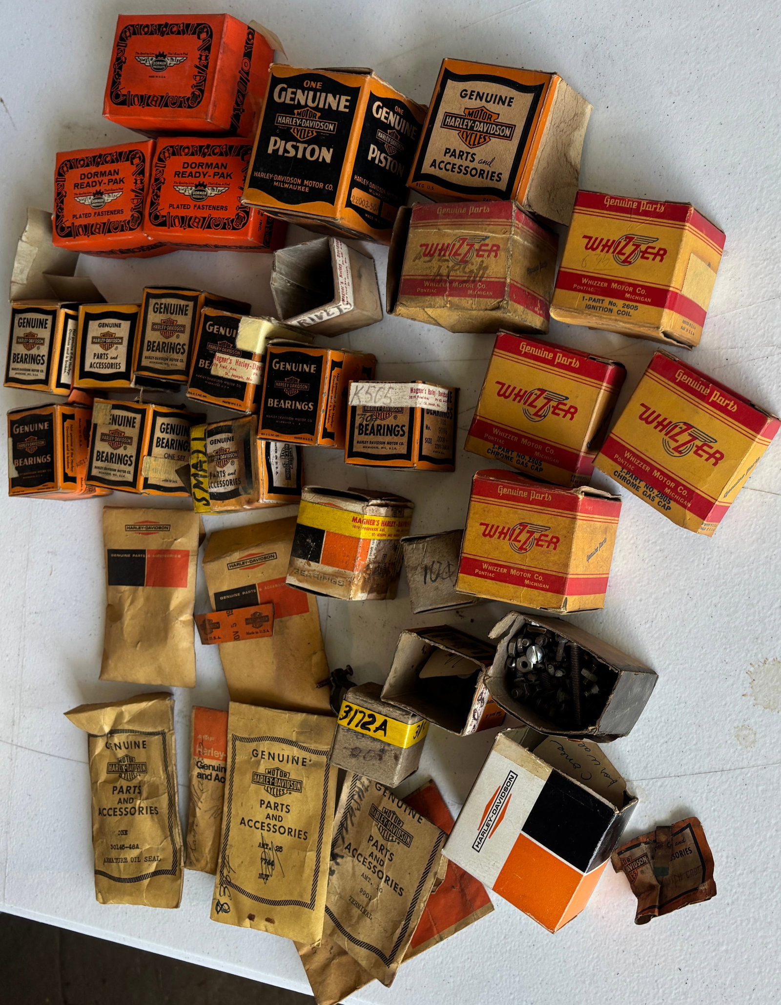 Lot of Harley Davidson Wizzer Dorman Boxes parts (1 of 5)