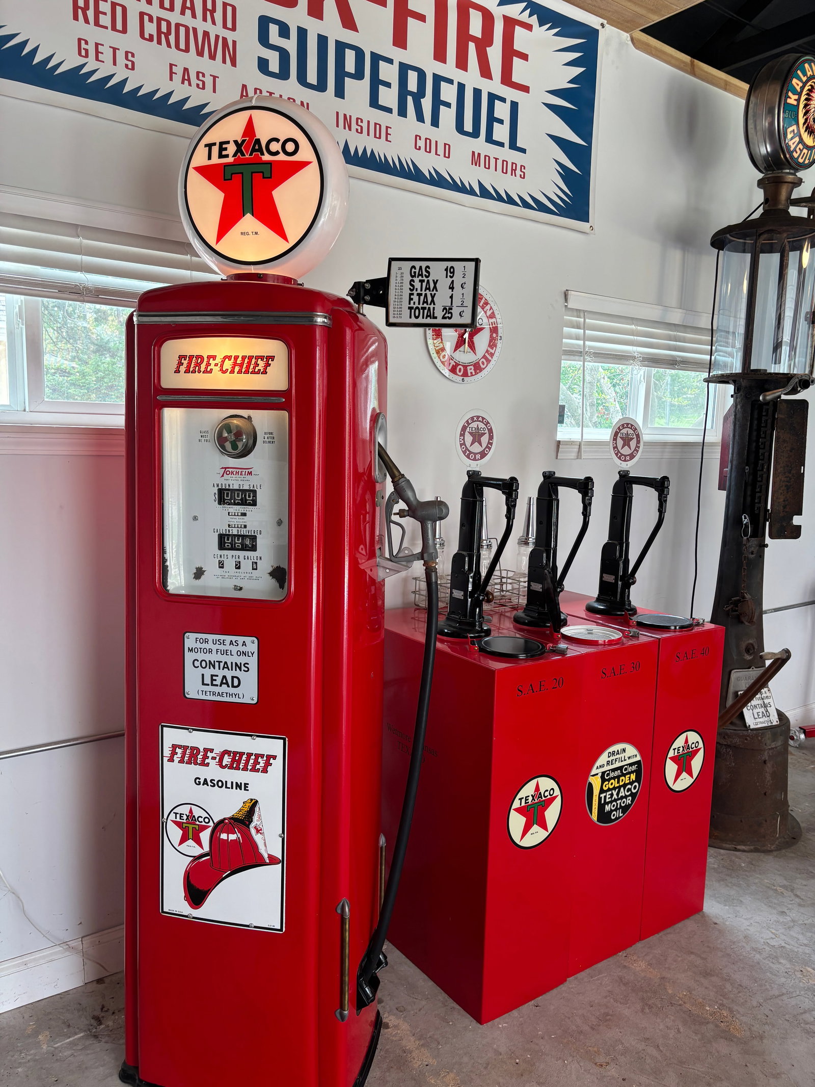 Texaco, Indian Tokeim 39 tall 1941 Restored No Reserve - 12