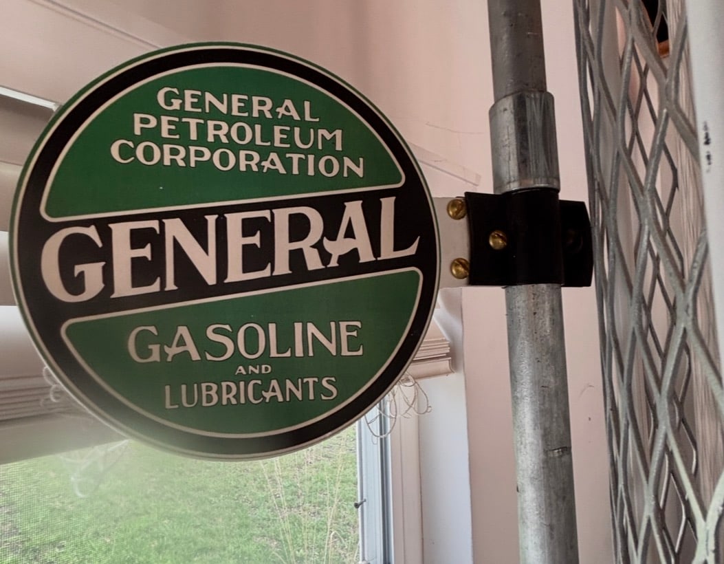 1923 Hayes 12x27 General Gasoline Visible Gas Pump - 3