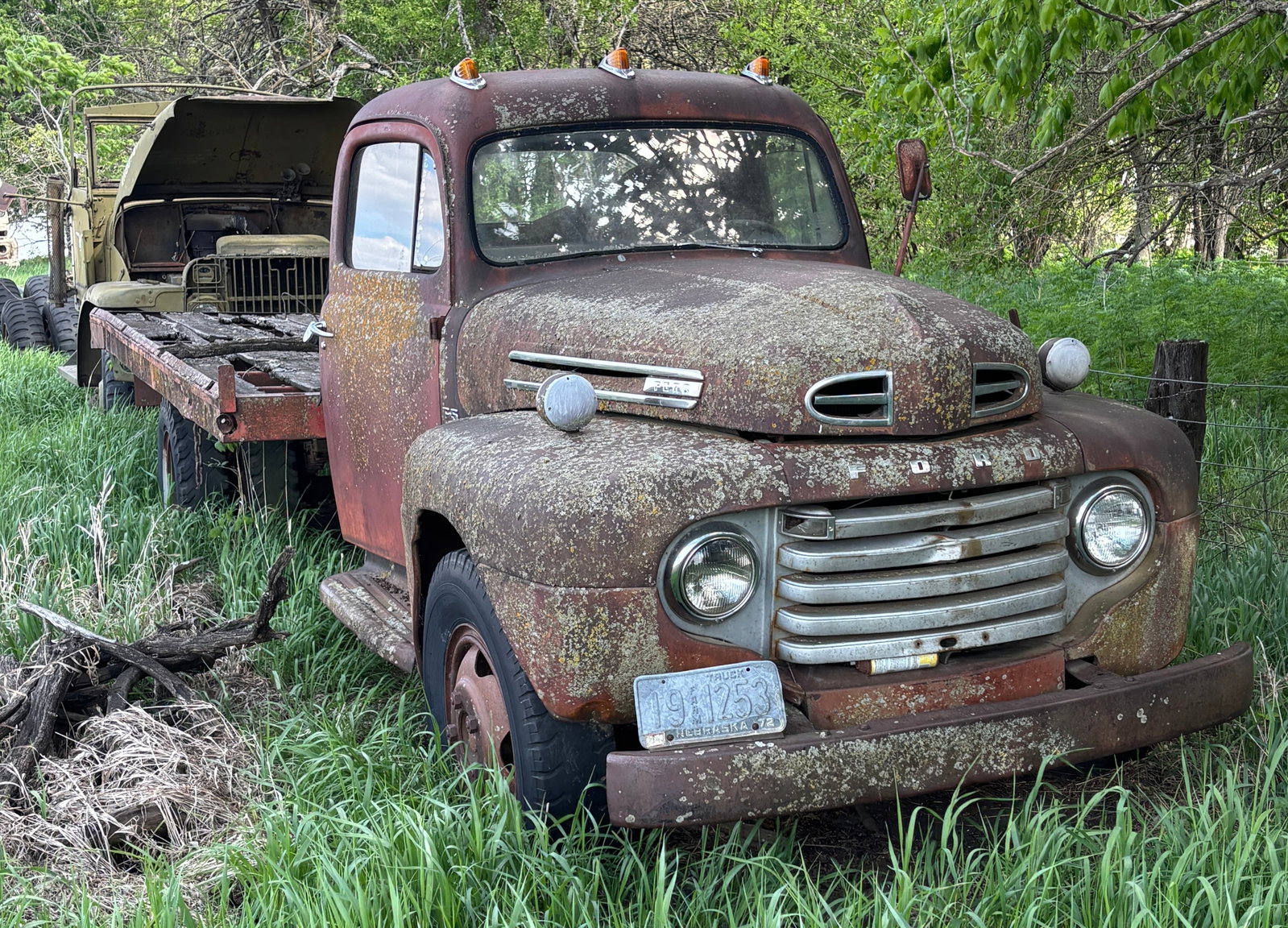 1950 Ford F-5 Straight Flatbed Truck Field Find (1 of 6)