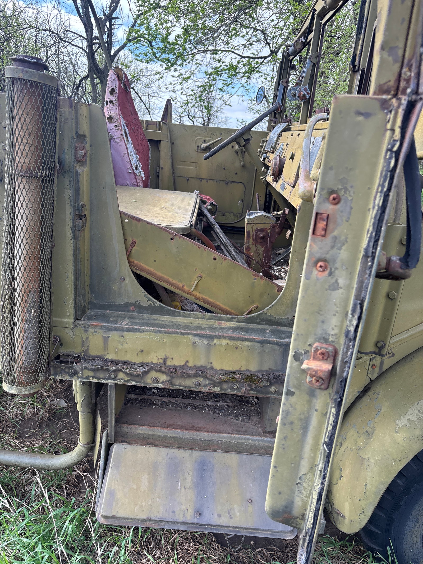 WWII Era Military Tactical Cargo 2.5 Ton 6x6 Truck - 7
