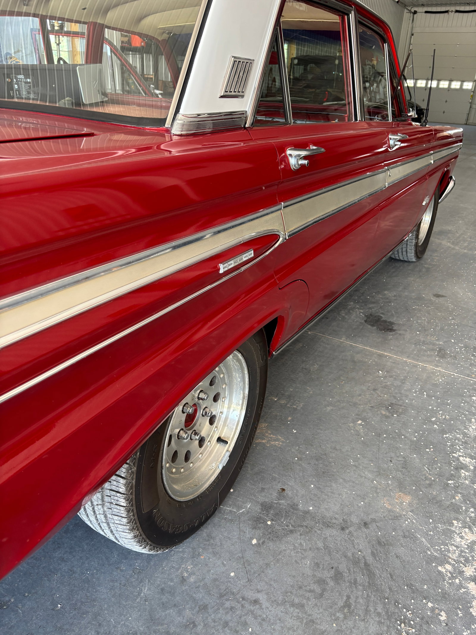 1964 Mercury Comet Caliente 4 door 289 - 4