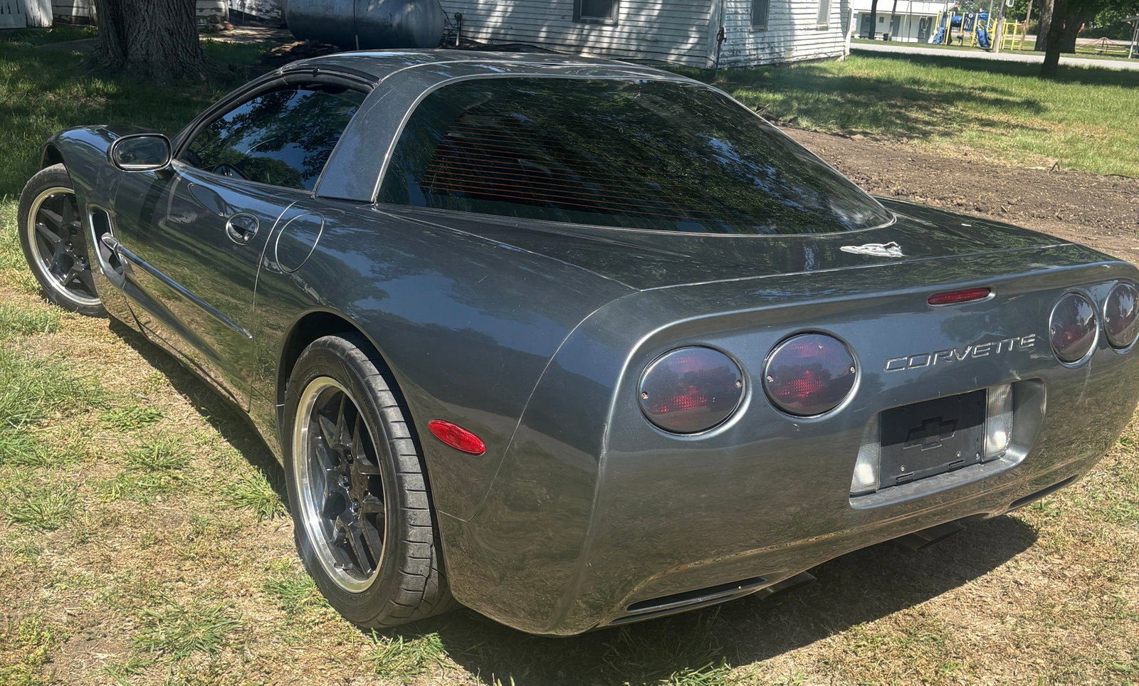 2003 Corvette C5 50th Aniversary year - 10