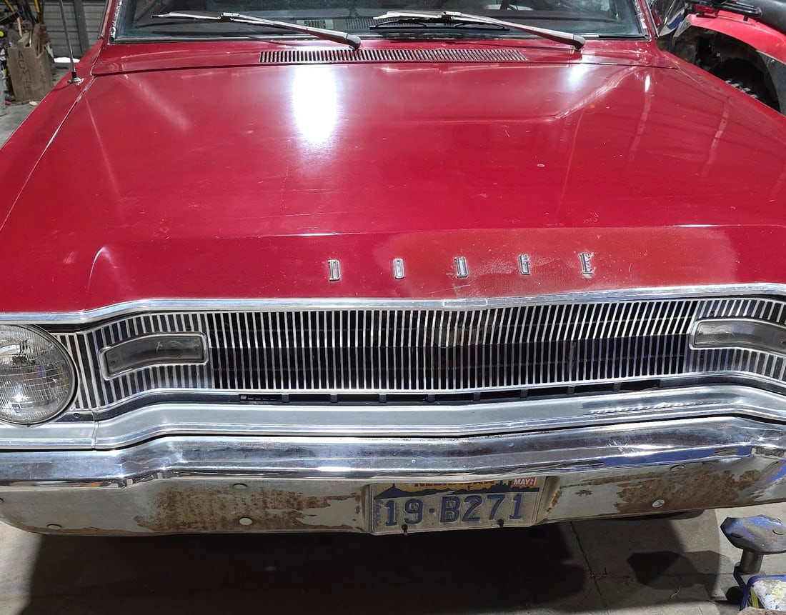 1967 Dodge Dart 273 Barn Find - 8