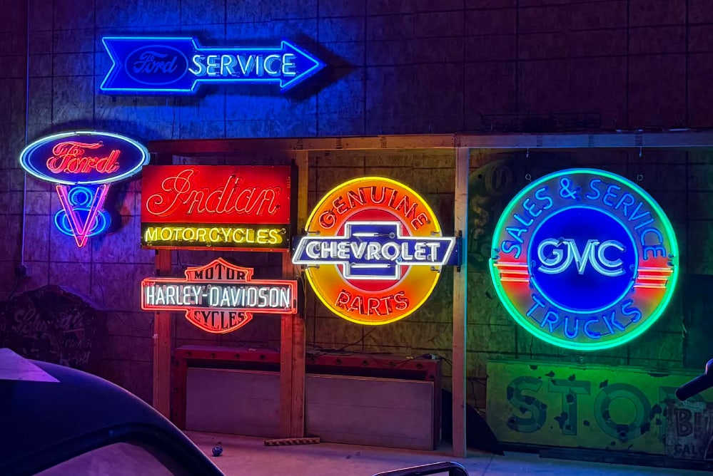 Large New Chevrolet Genuine Parts Neon Sign - 3