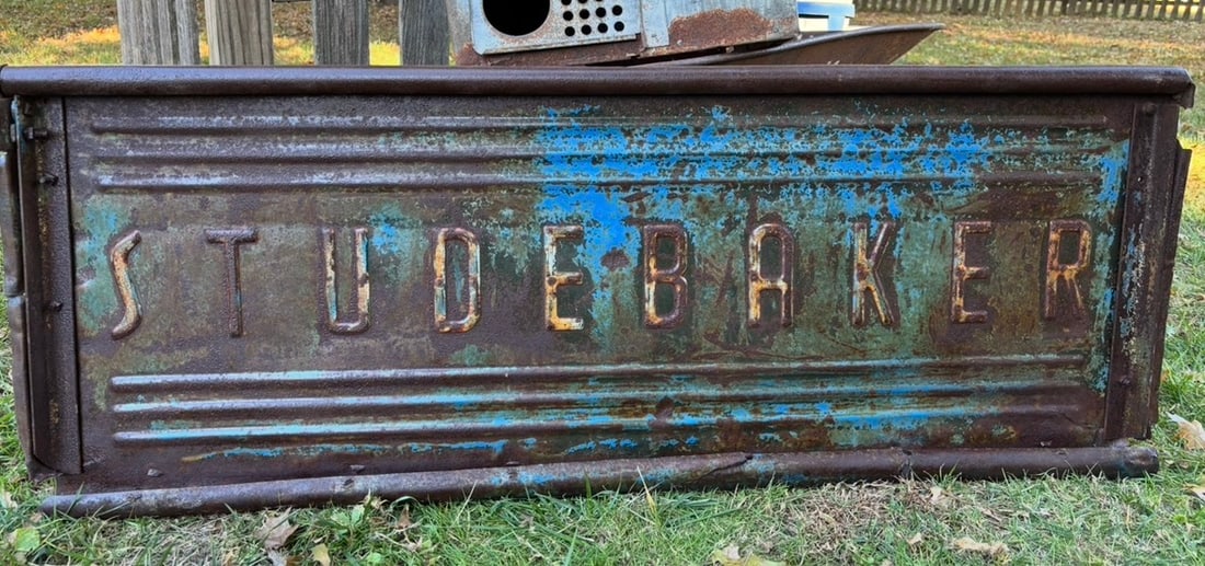 Antique Studebaker Tailgate Neon Sign - 4