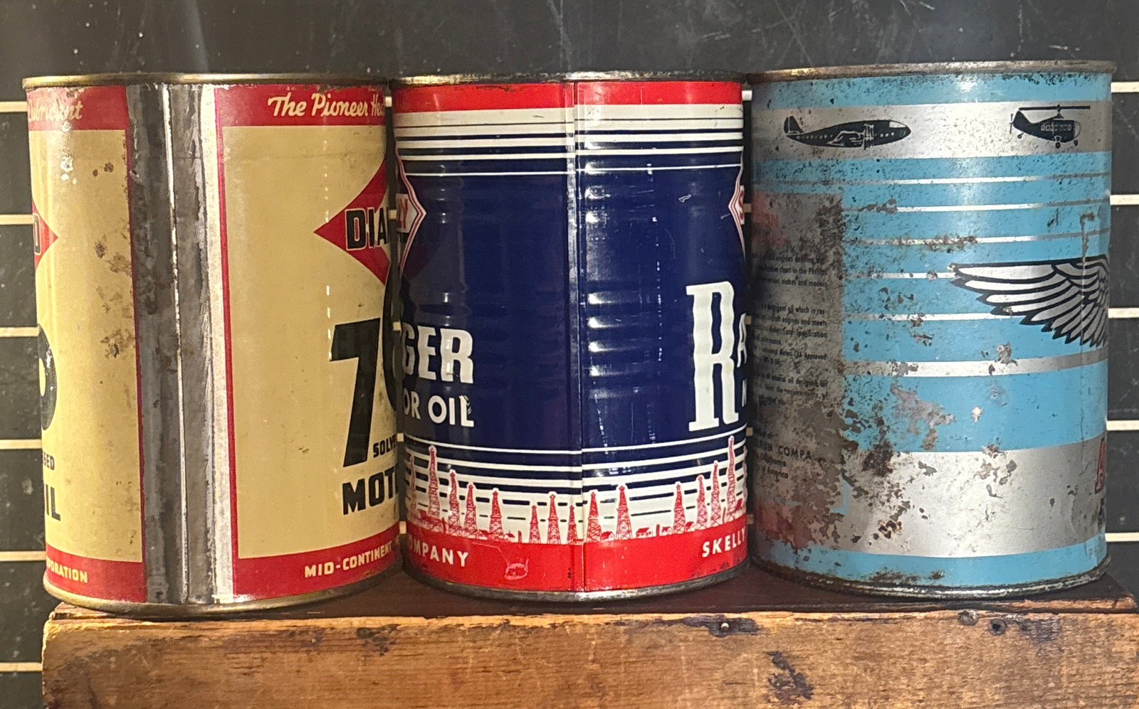 Lot of 3 Metal Oil Cans Skelly, Phillips 66 Diamond 760 - 3