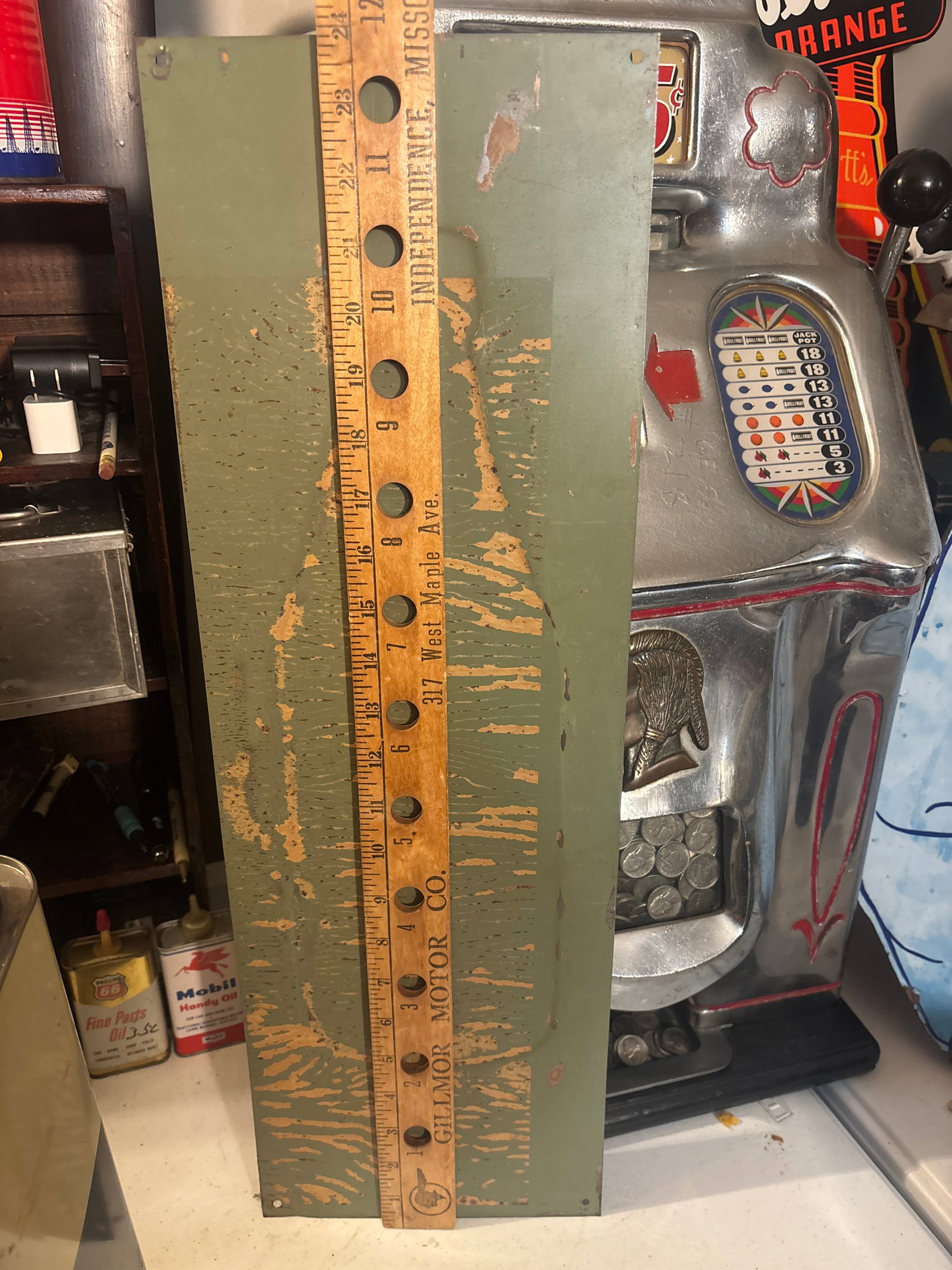 1940s Nichol Kola 5 cent Vertical Tin Tacker - 6