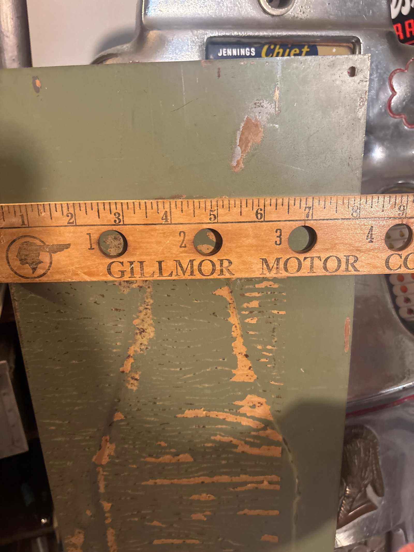 1940s Nichol Kola 5 cent Vertical Tin Tacker - 7
