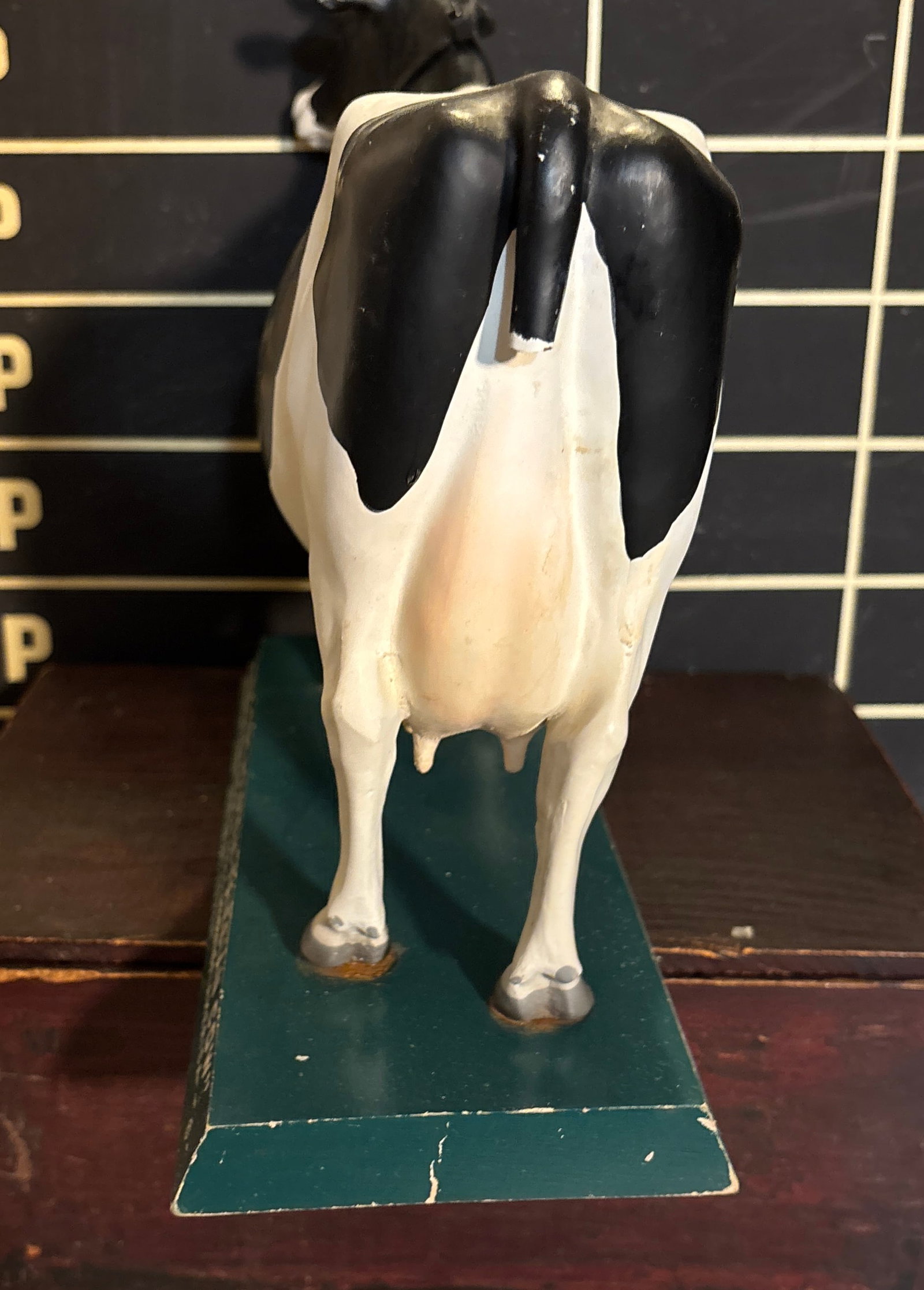 1940s 50s Holstein-Friesian Store Display Model - 4