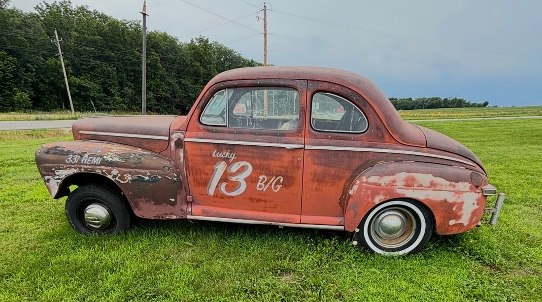 1946 car - 2