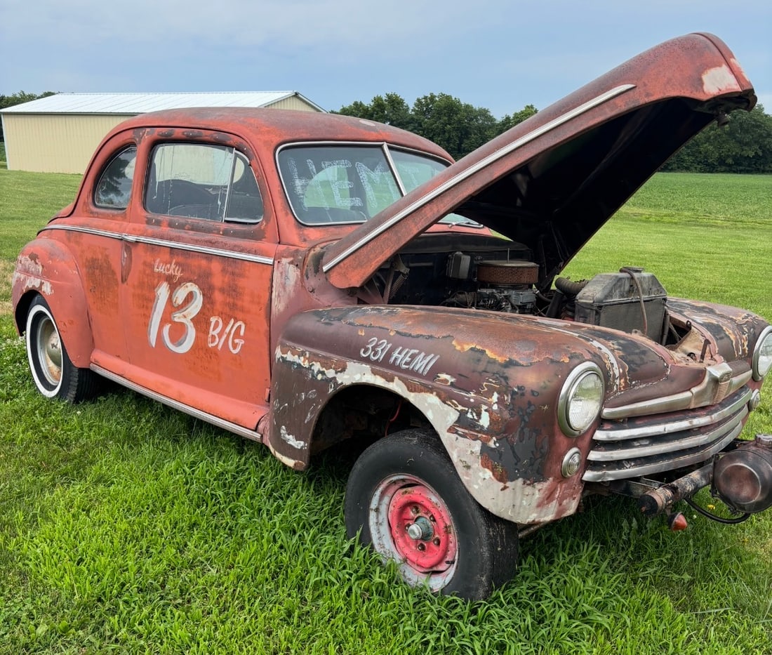 1946 car - 3