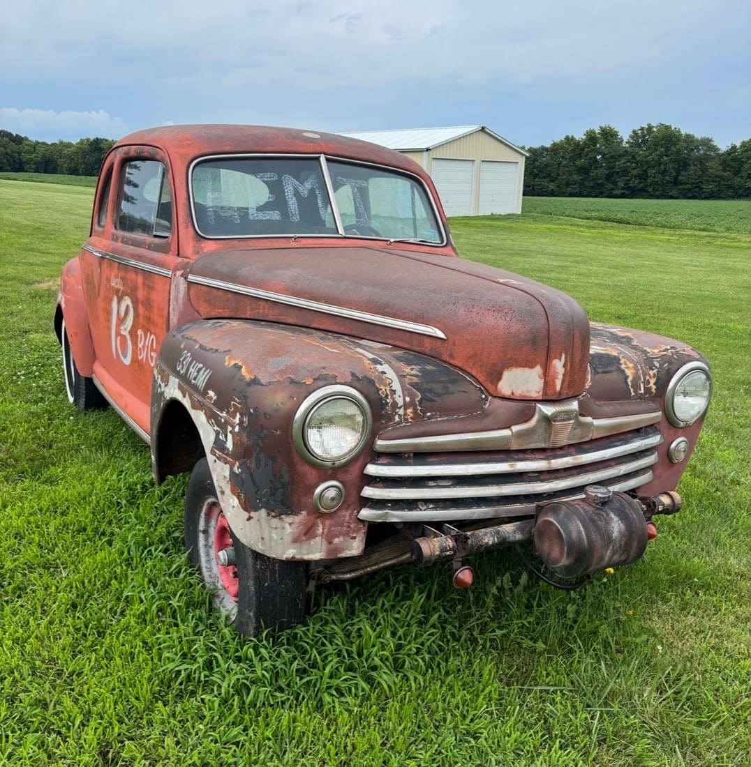 1946 car - 6
